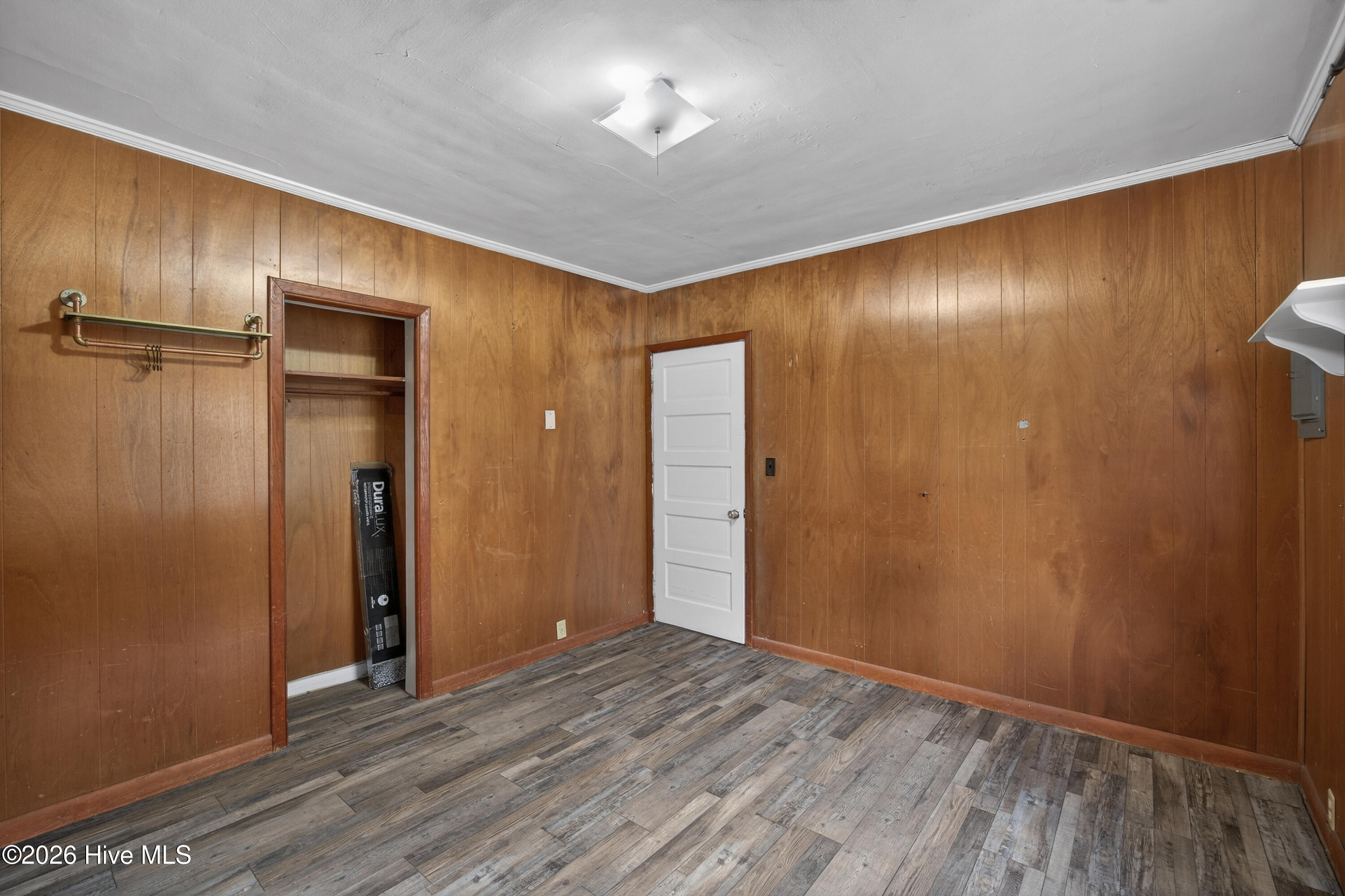 100564526 | Photo 32