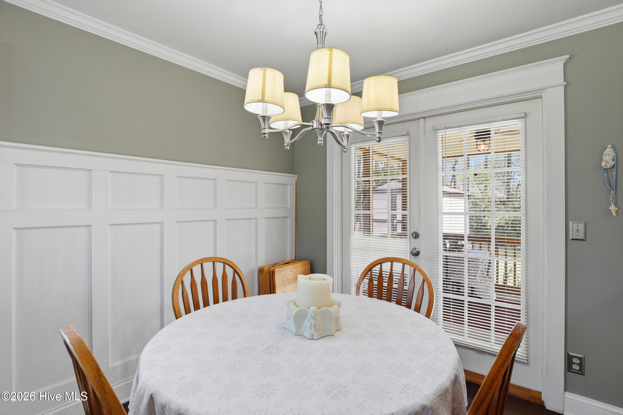 100561758 | Photo 14