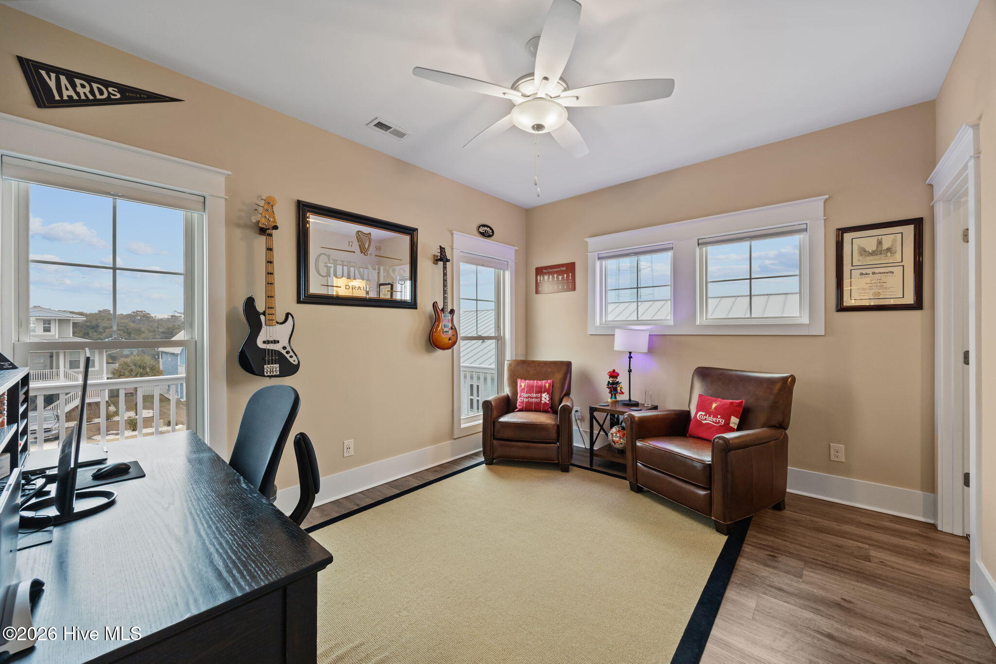 100553303 | Photo 40