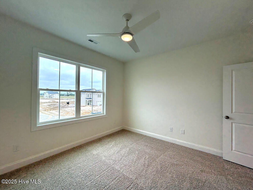 100510168 | Photo 56