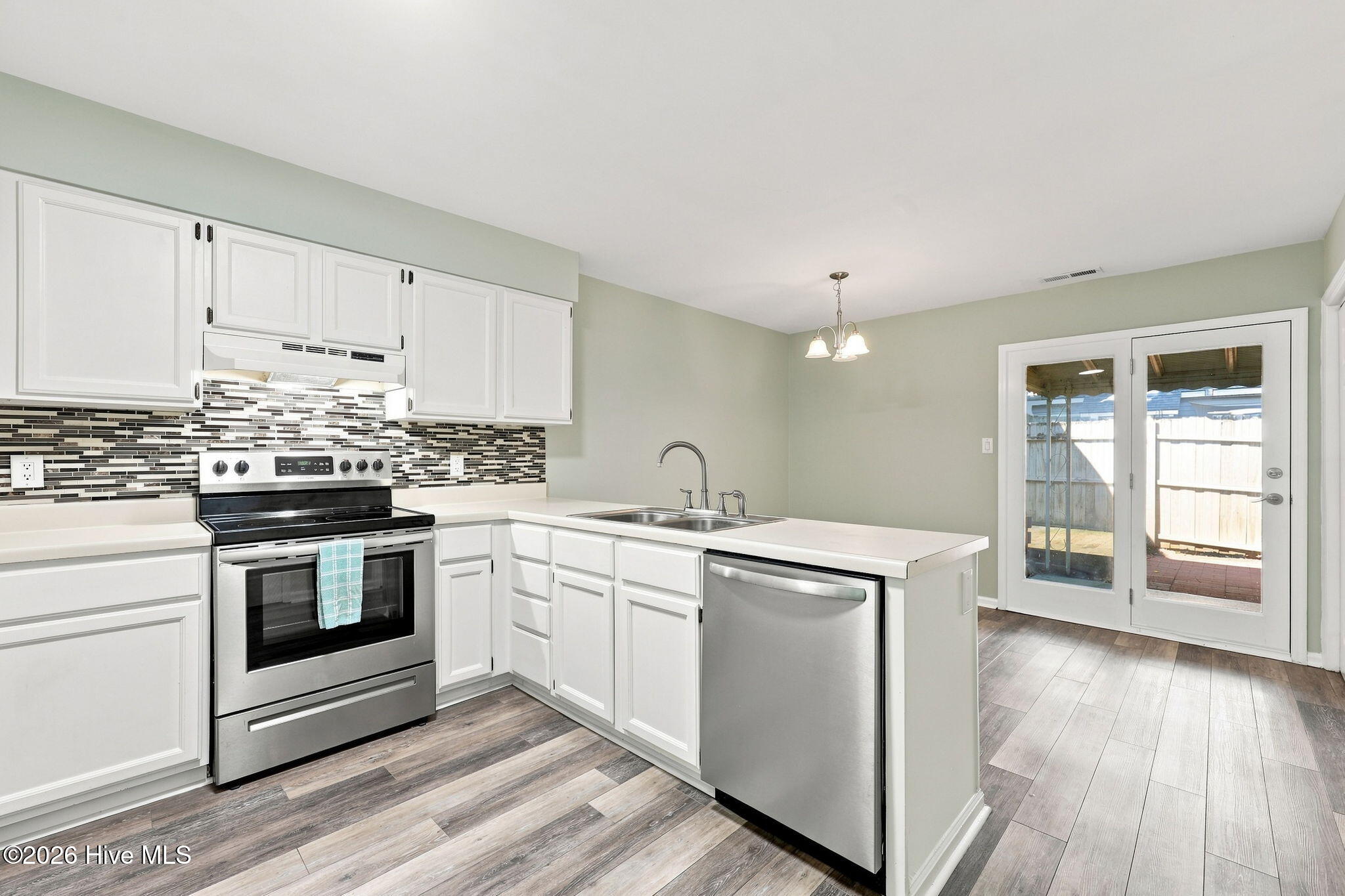 3200 Crystal Oaks Lane 850,Morehead City