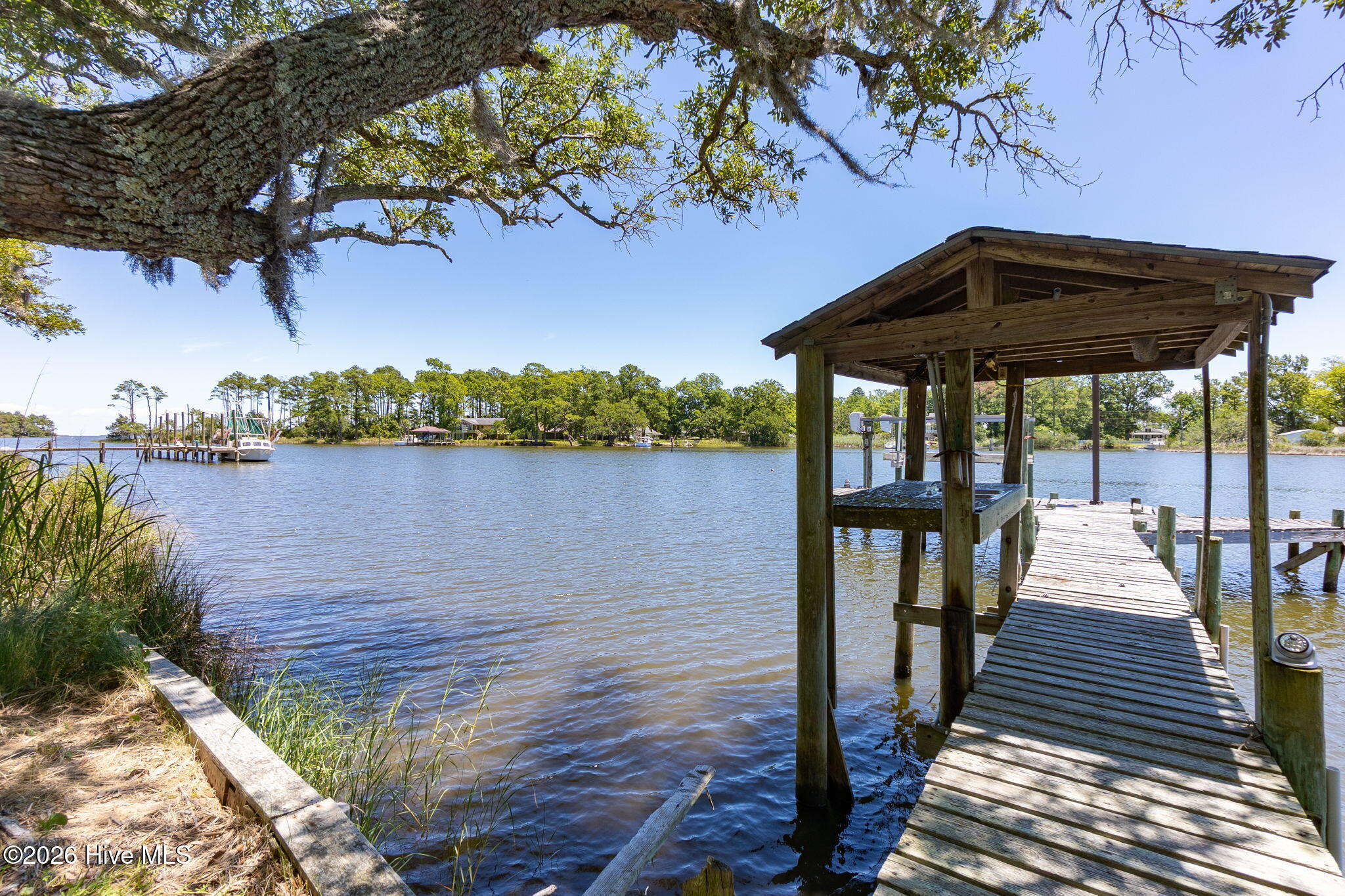 Exterior photo of 312 Martin Creek Drive, Beaufort, NC 28516. MLS: 100584373