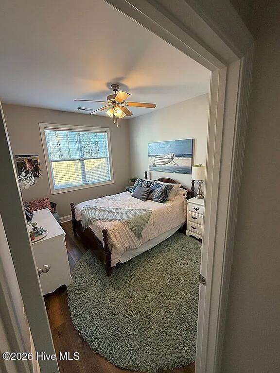 100551229 | Photo 21