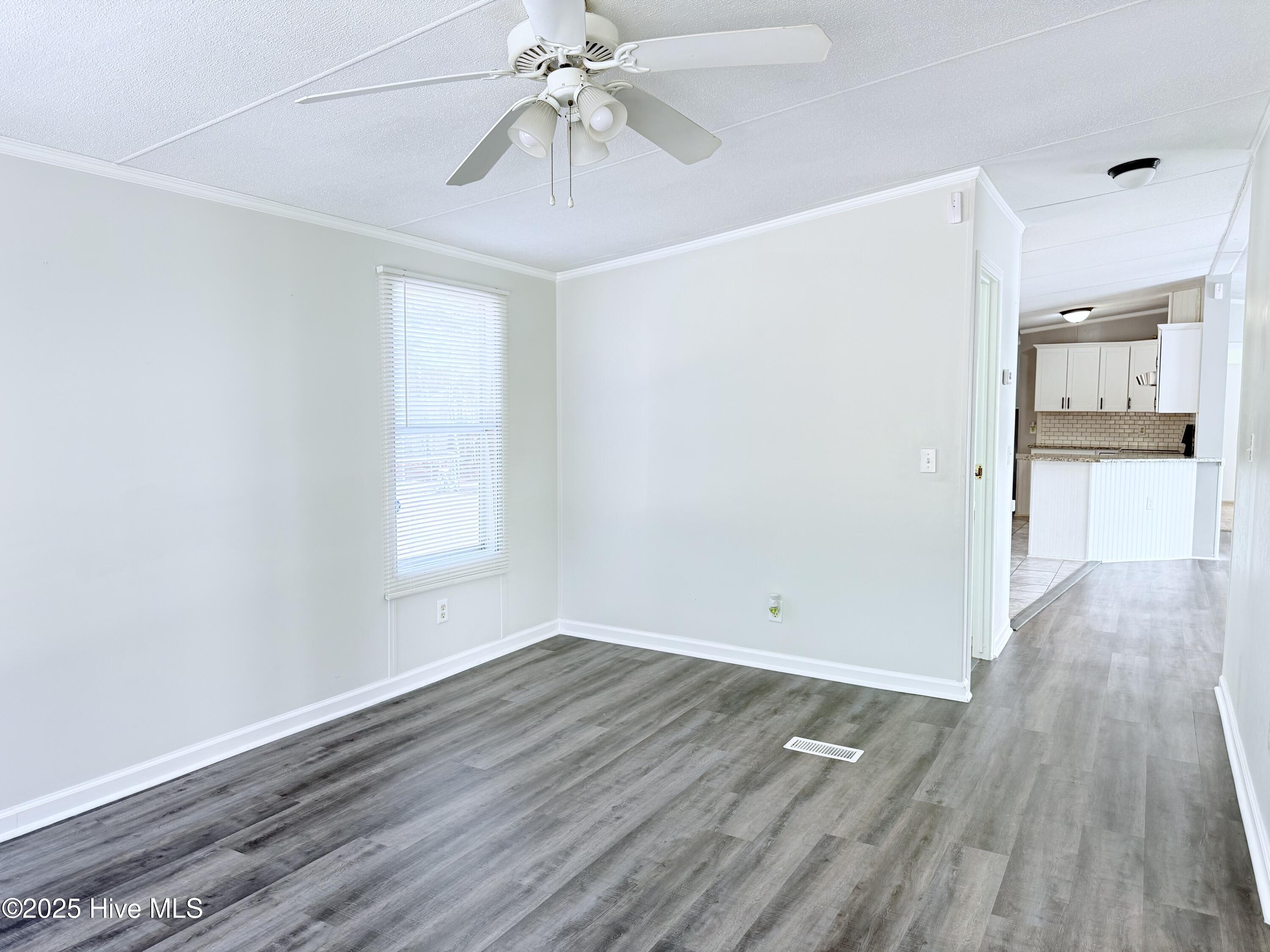 151 Allen Lane