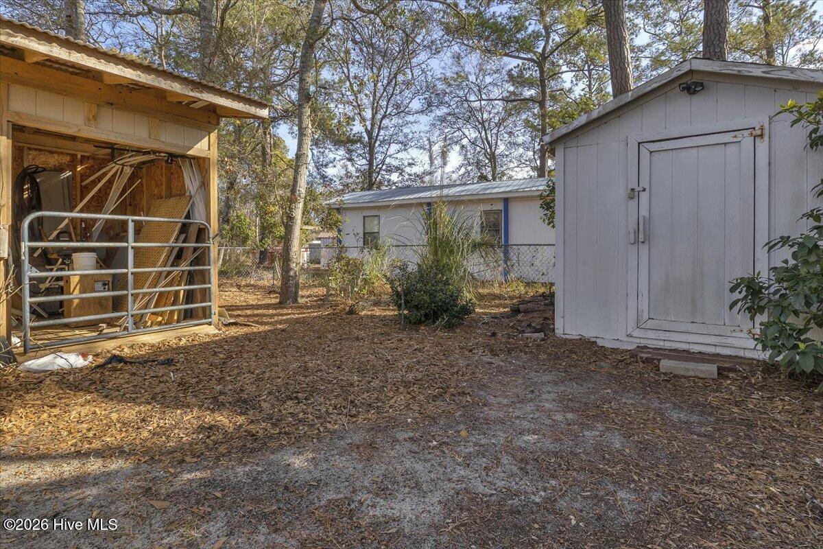 100551359 | Photo 23