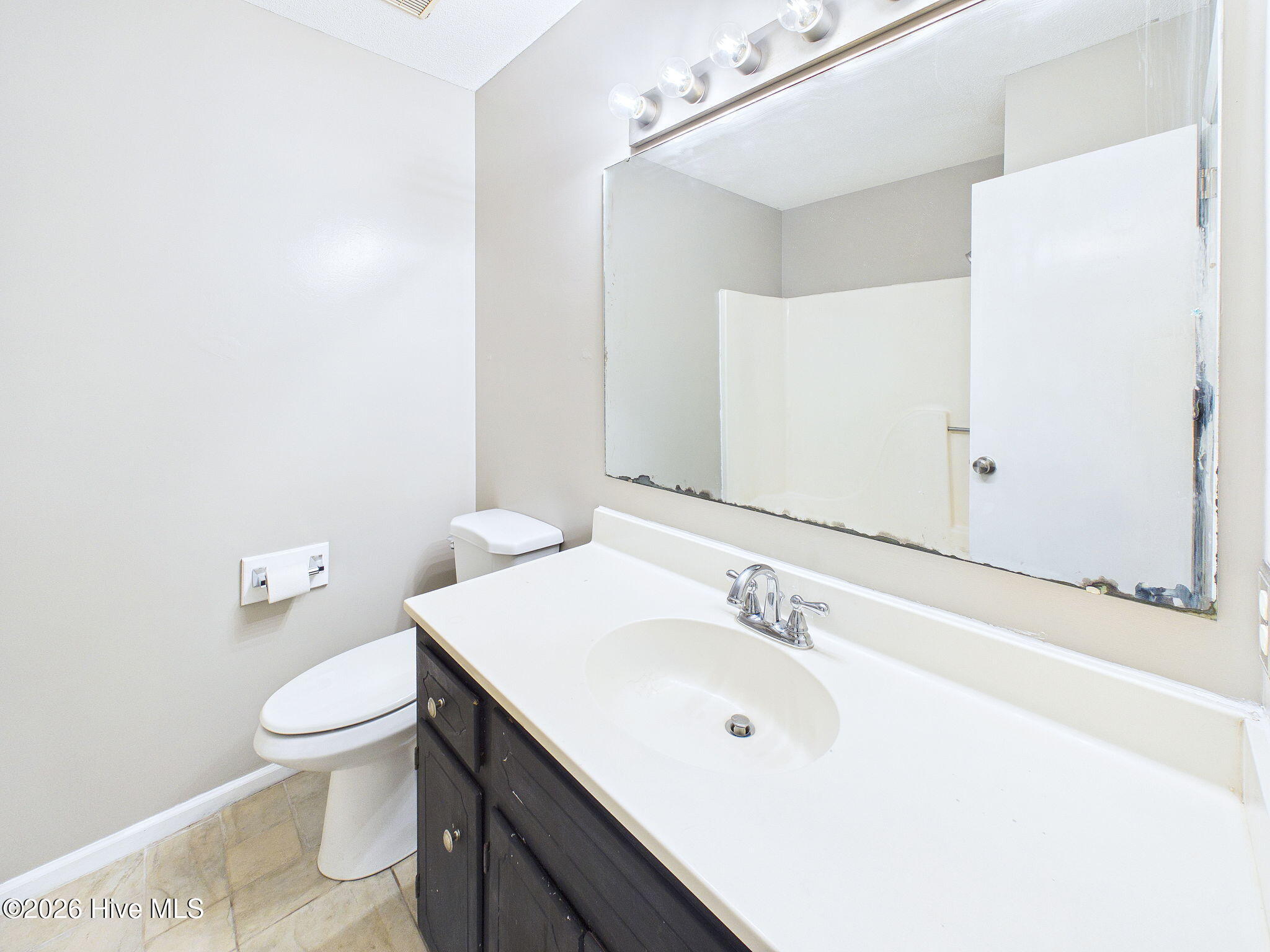 100569518 | Photo 37