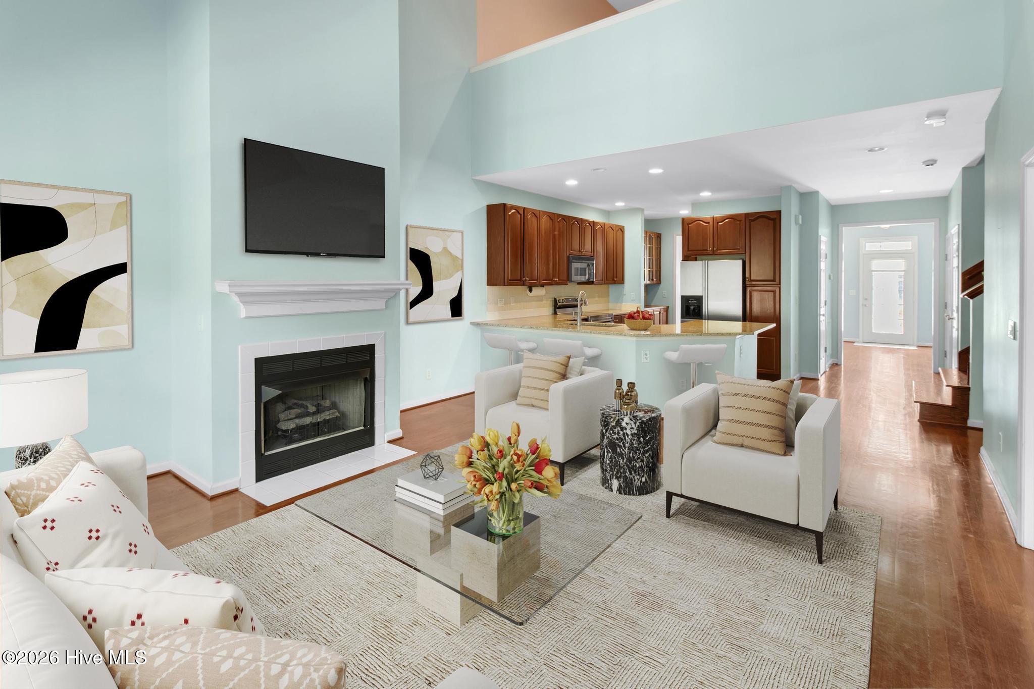 100569347 | Photo 15