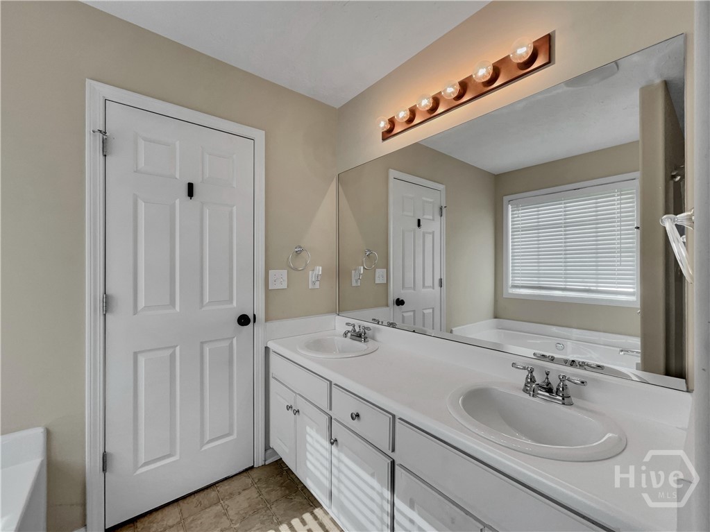 518 Vinemont Way, Auburn, GA, 30011