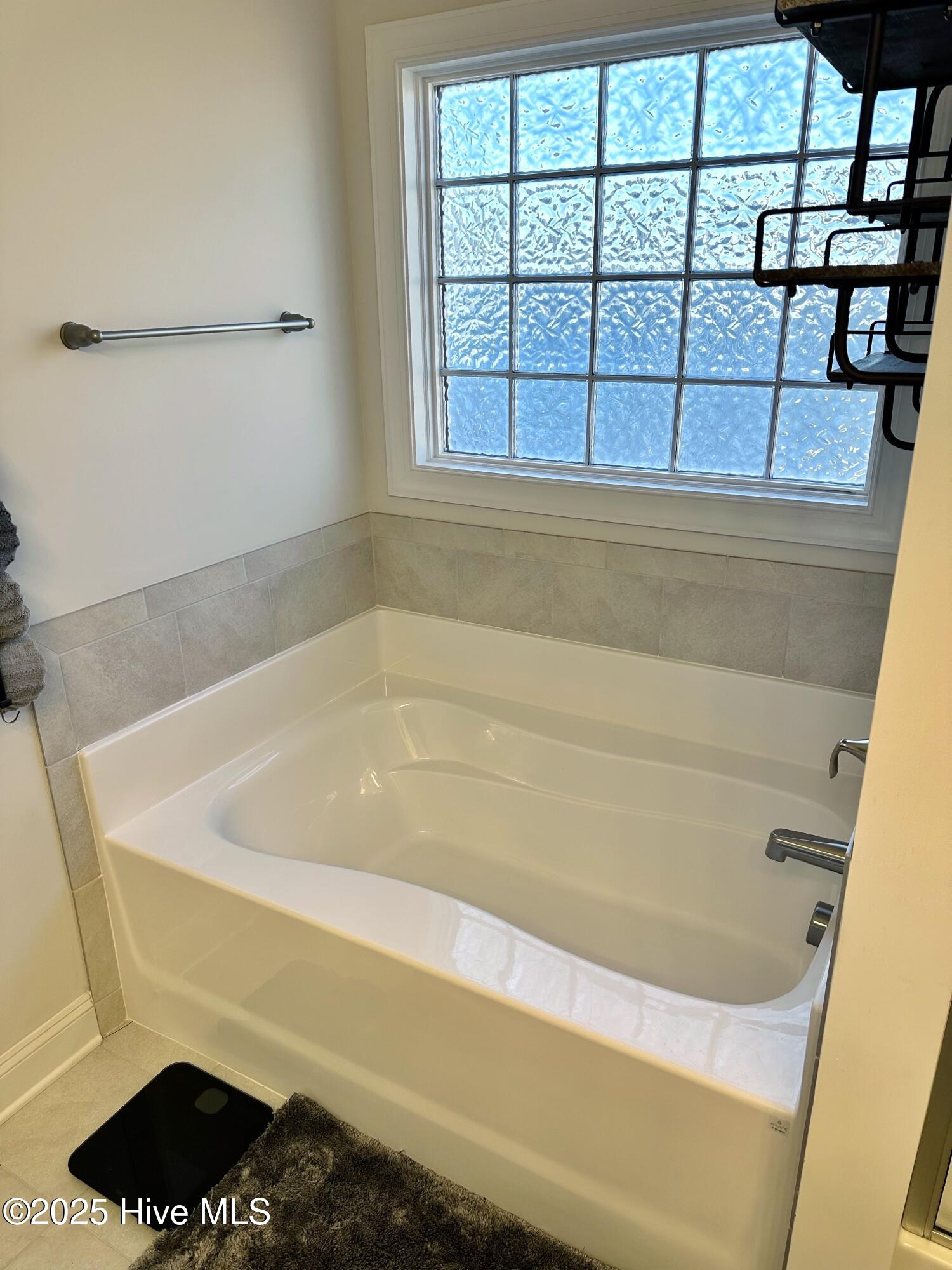 100540901 | Photo 59