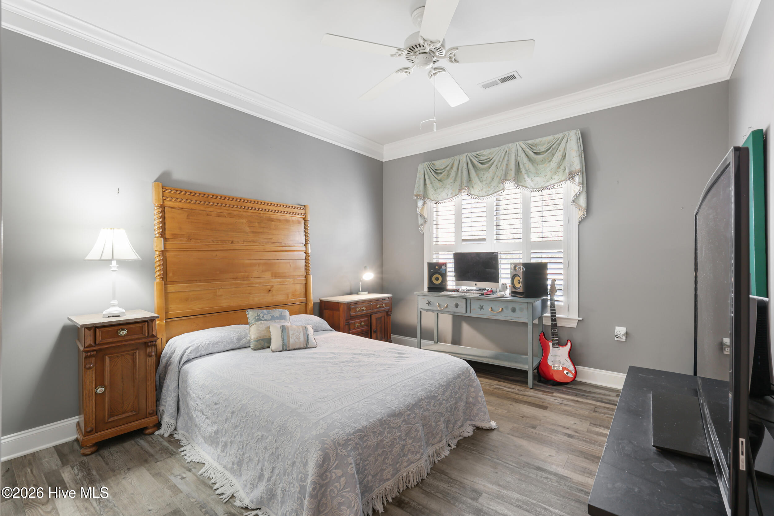 100539179 | Photo 23