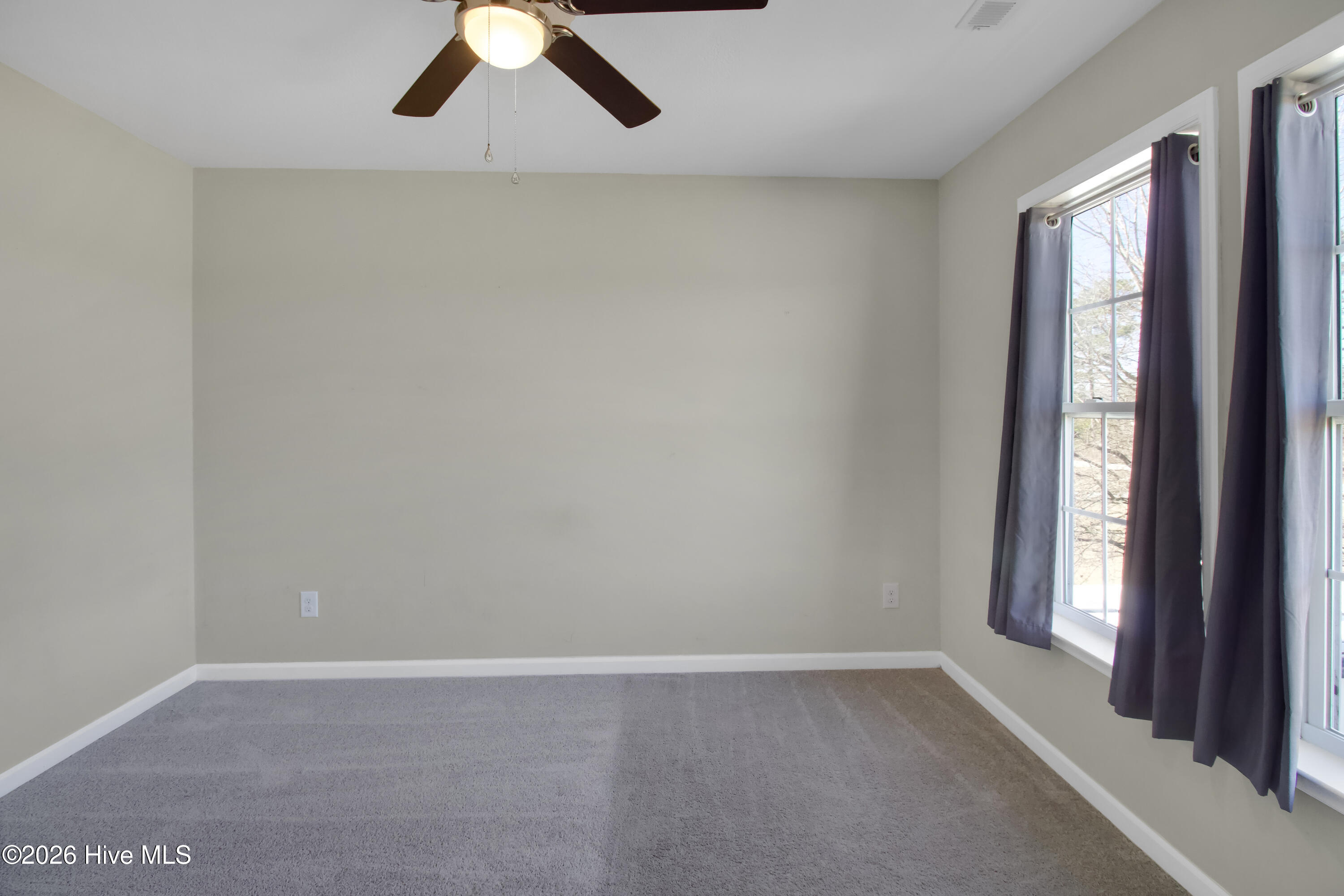 100547353 | Photo 20