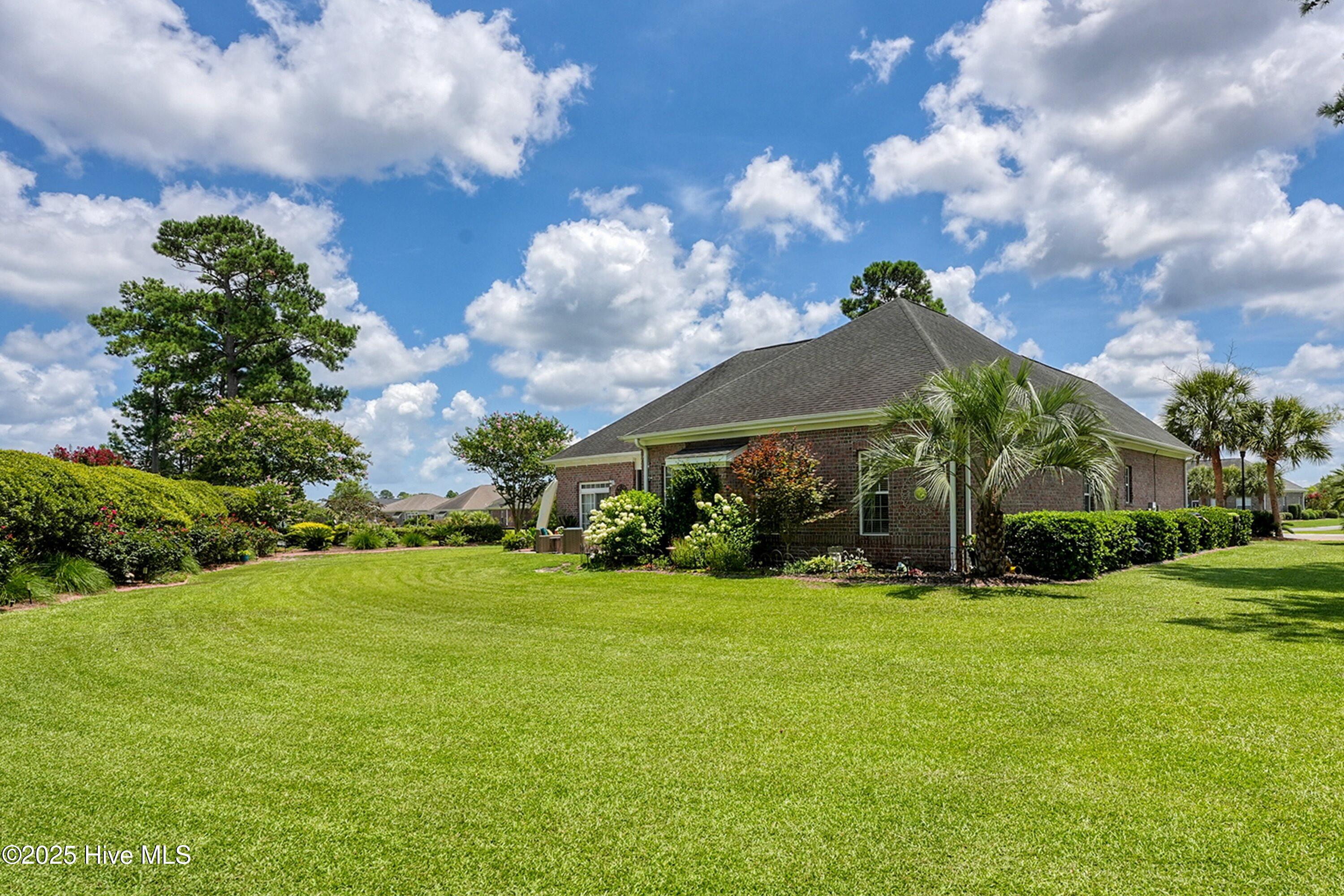 100547975 | Photo 33