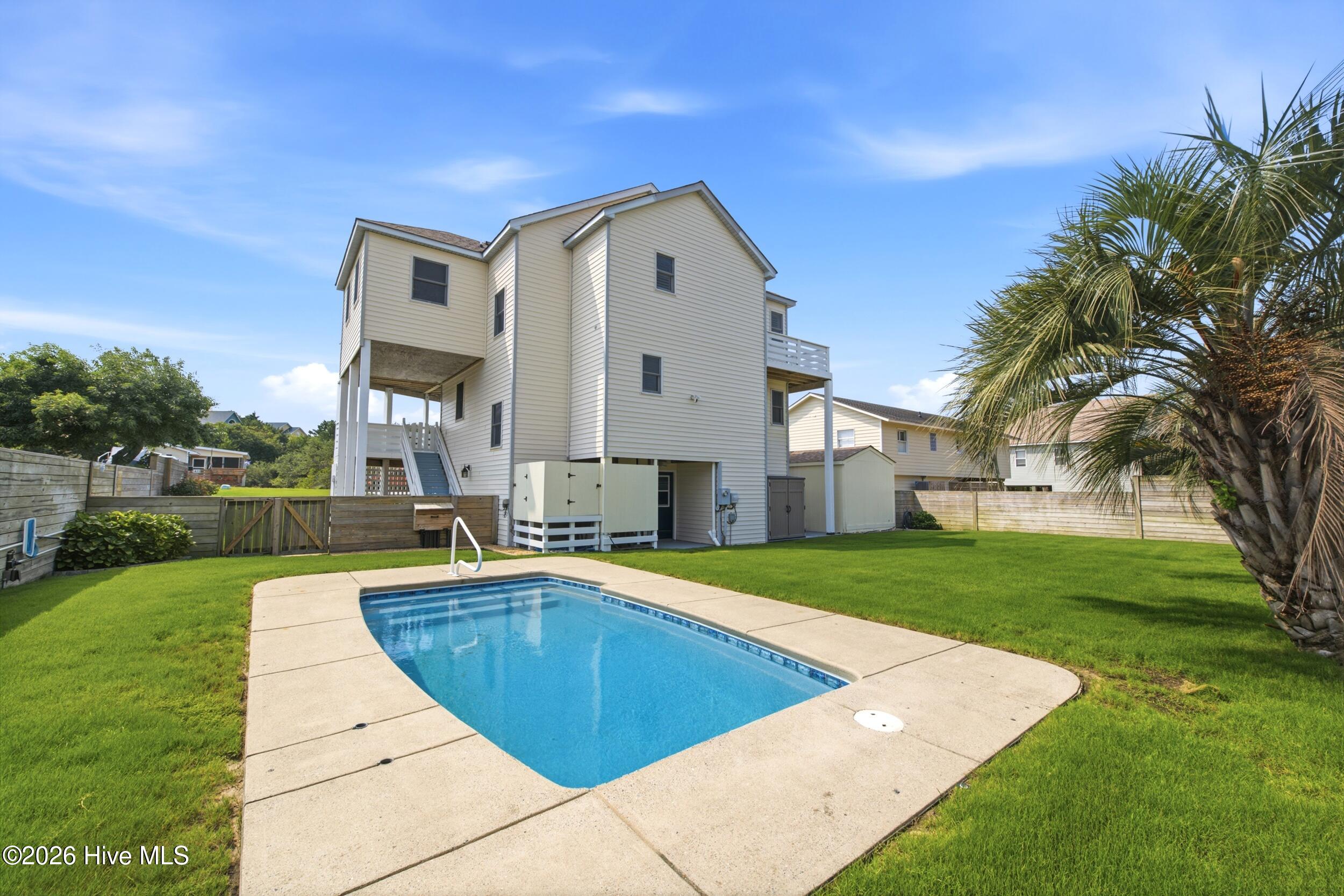 2nd image of 412 W Barracuda Dr, Nags Head, NC 27959 | MLS# 100590909