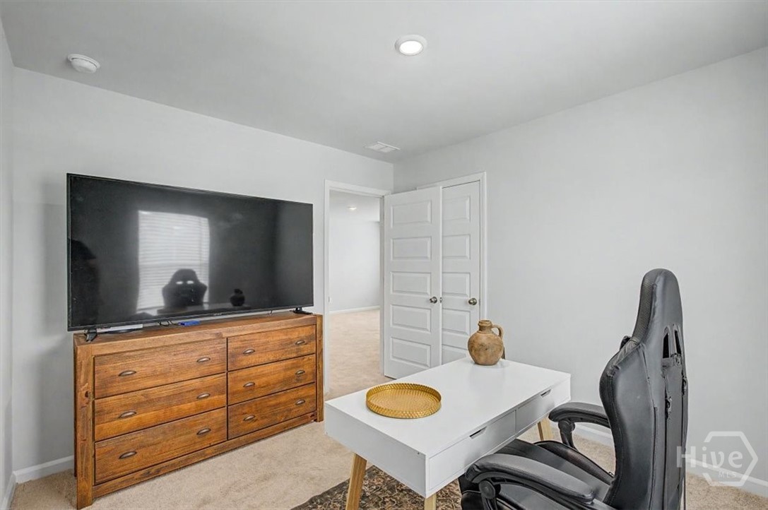 Second bedroom