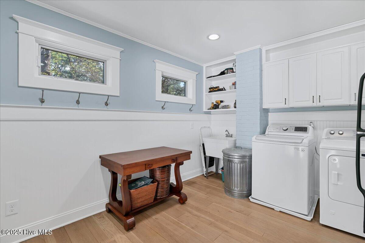 Mud/Laundry Room