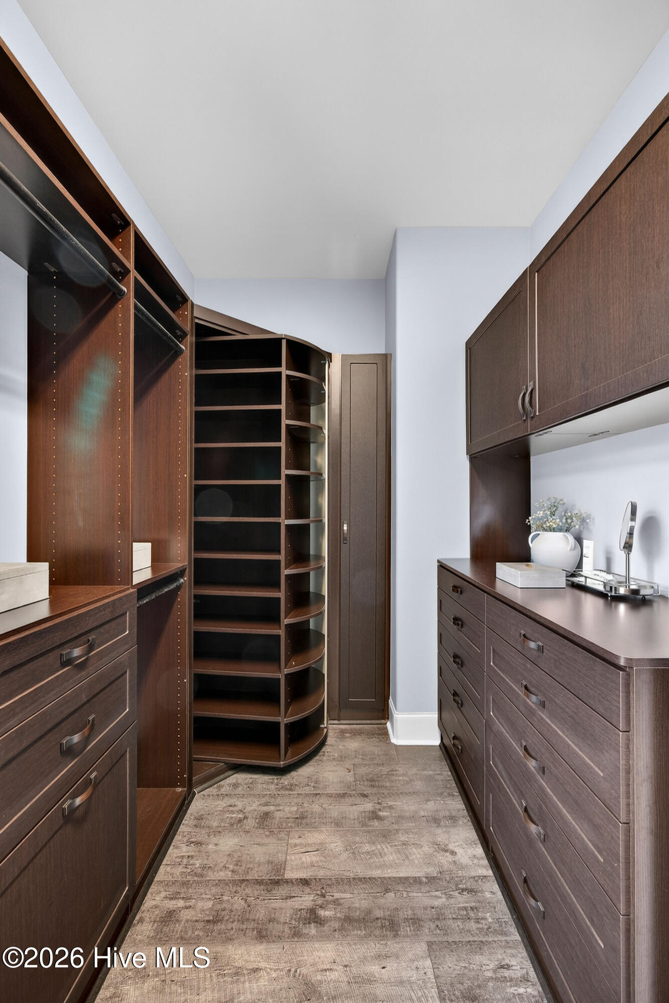 100559766 | Photo 46