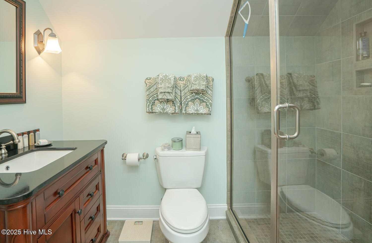 100558070 | Photo 39