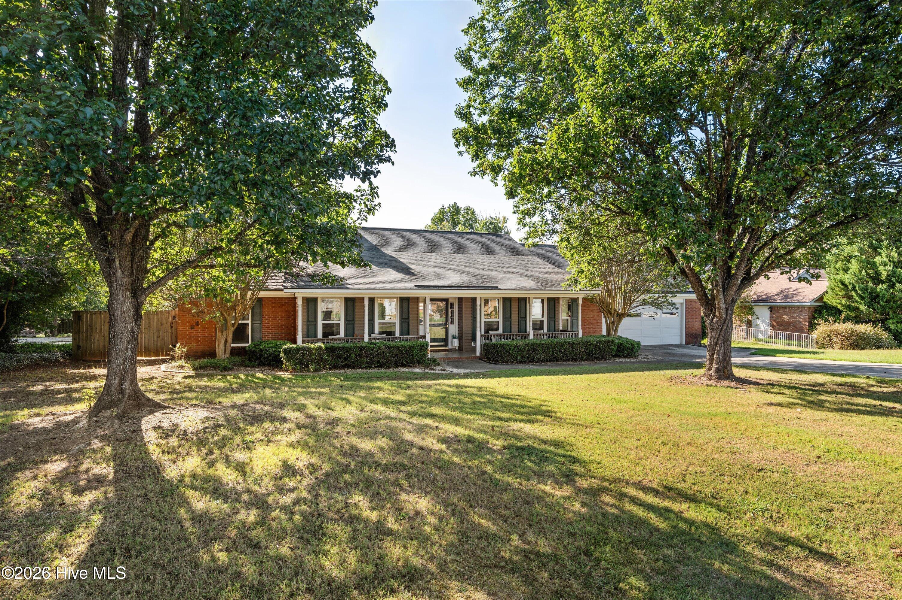 Photo 4 of Single family home for sale at 512 Waterford Dr, Evans, GA 30809 | MLS# 100604785 | Listing updated on 2026-09-19