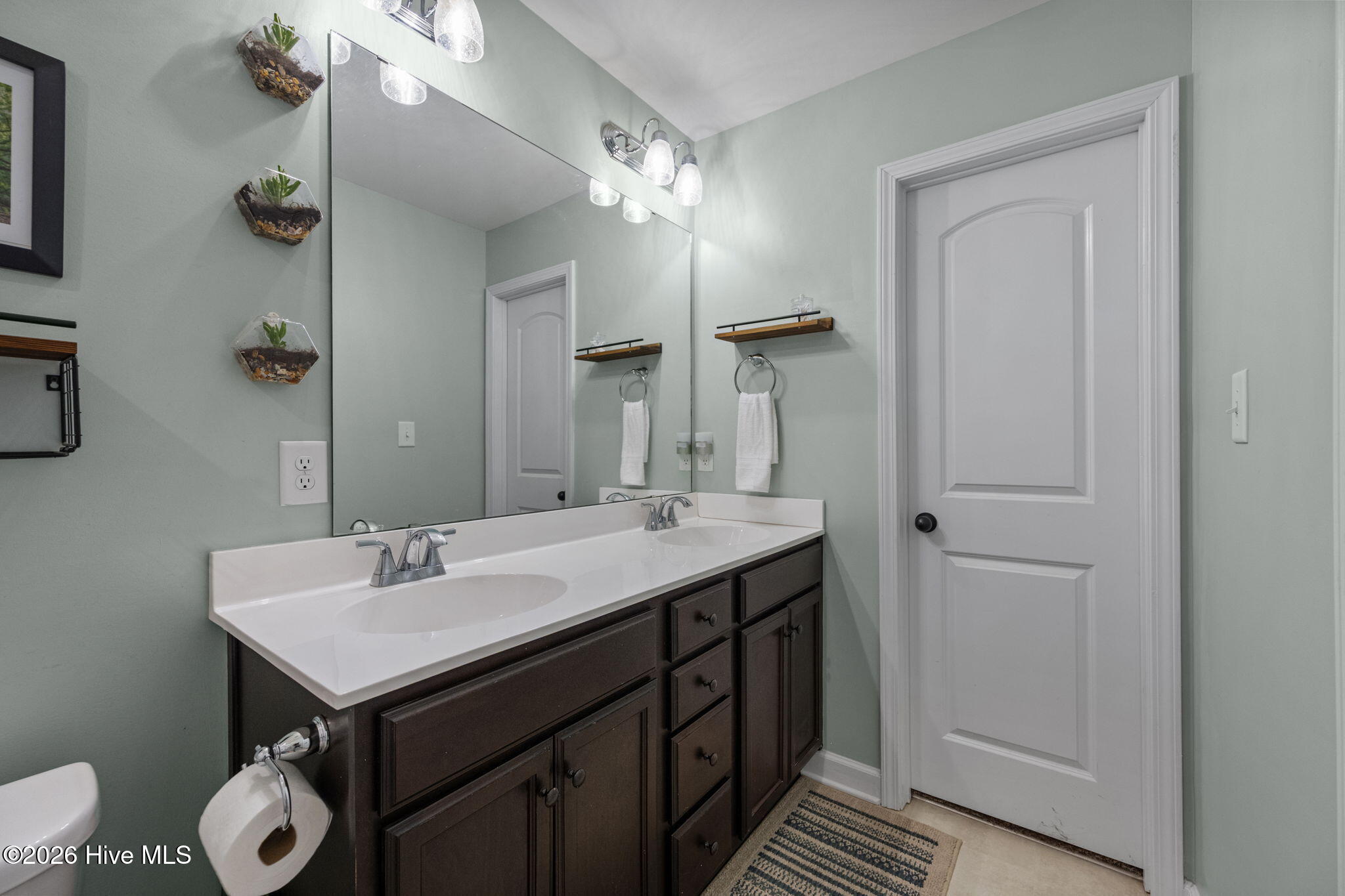 100552246 | Photo 26