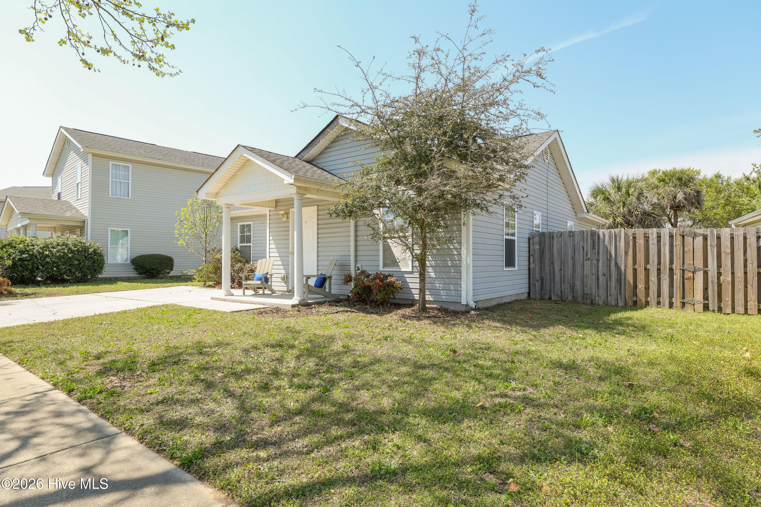 100562580 | Photo 27