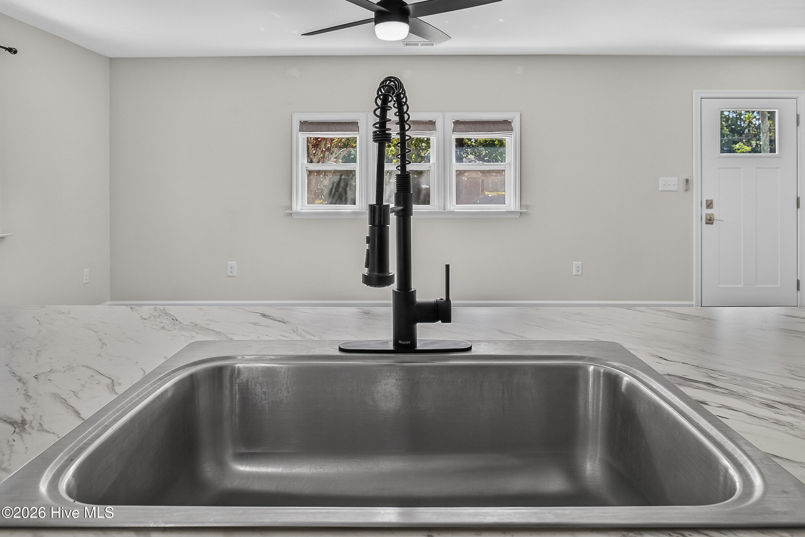 305 White Oak Street,Jacksonville