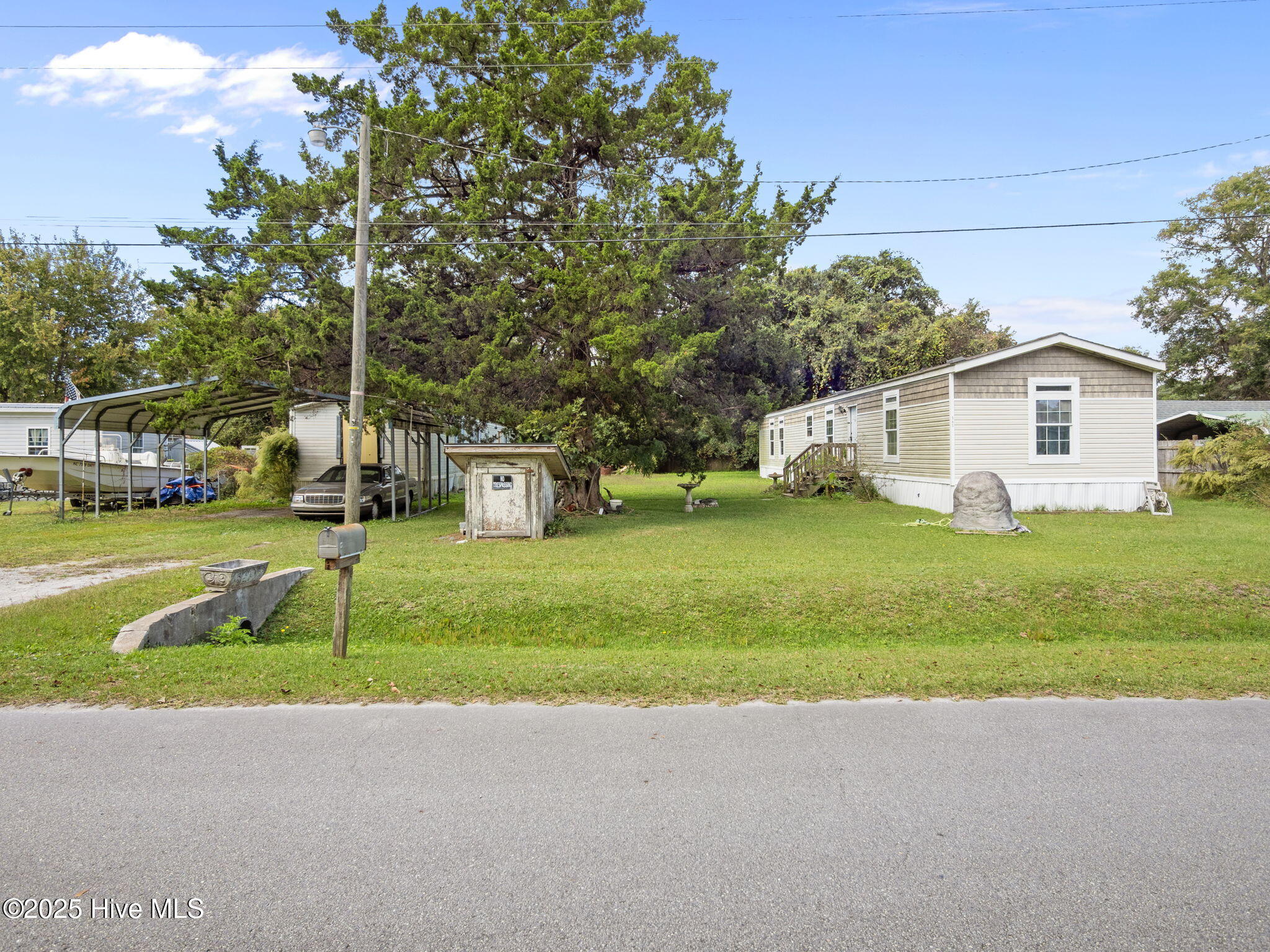 Homes for sale in Morehead City, NC | 137 Zacchaeus Ave, Morehead City, NC 28557 | MLS# 100535362