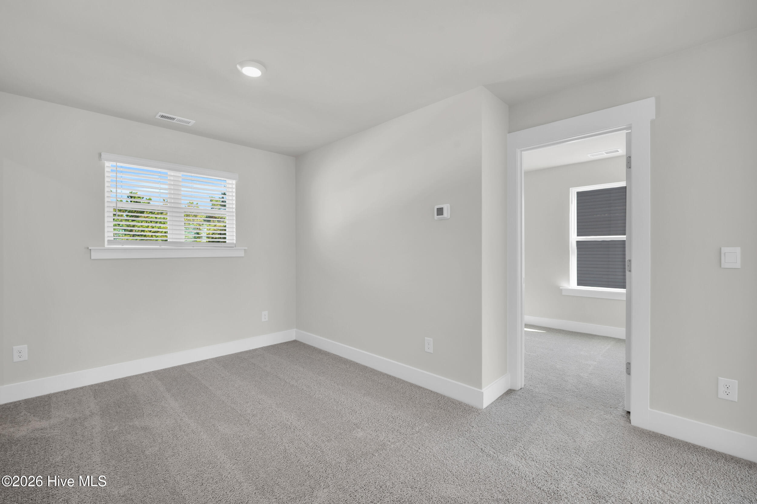 100539457 | Photo 16