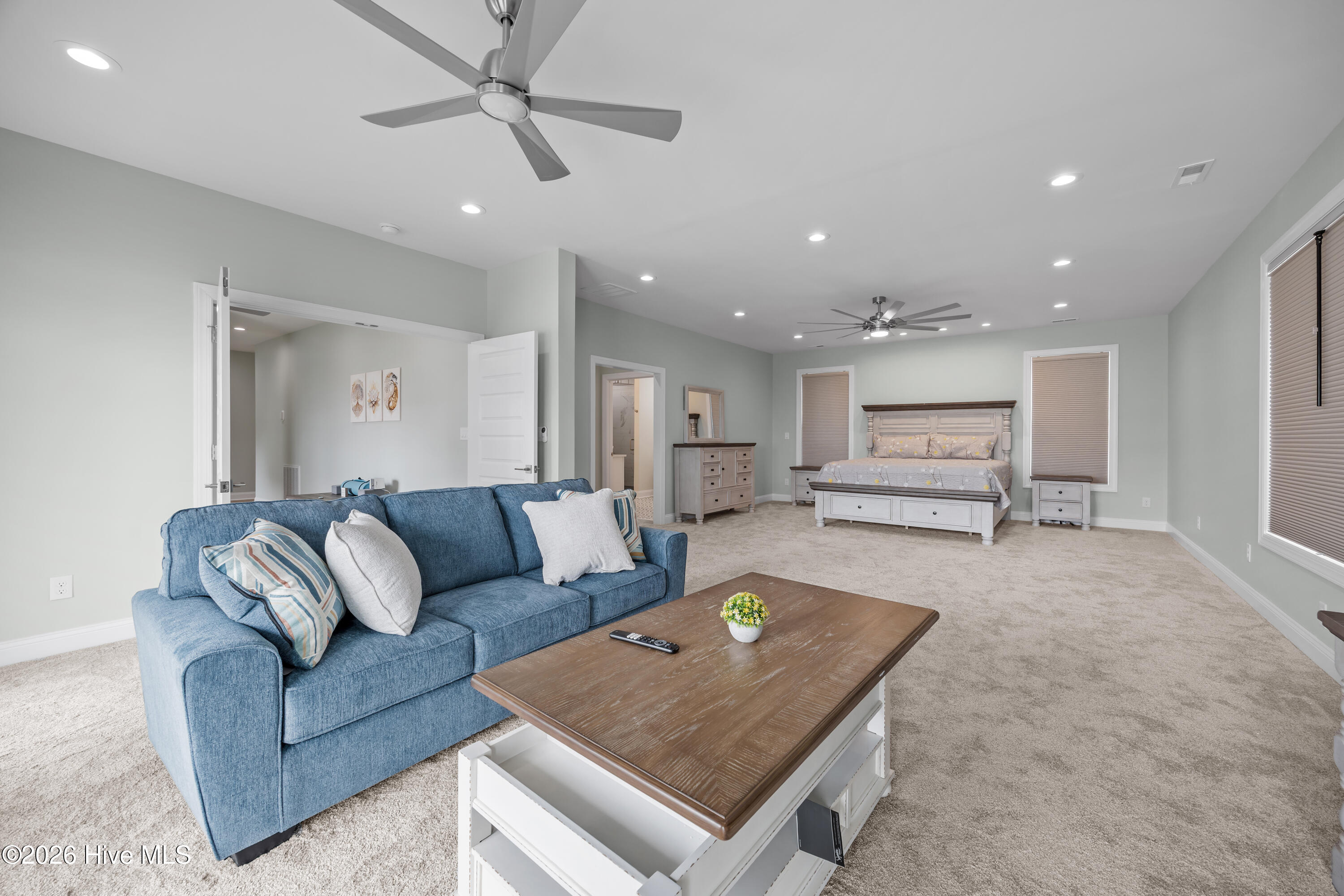 104 E Seaview Drive, Emerald Isle, NC, 28594