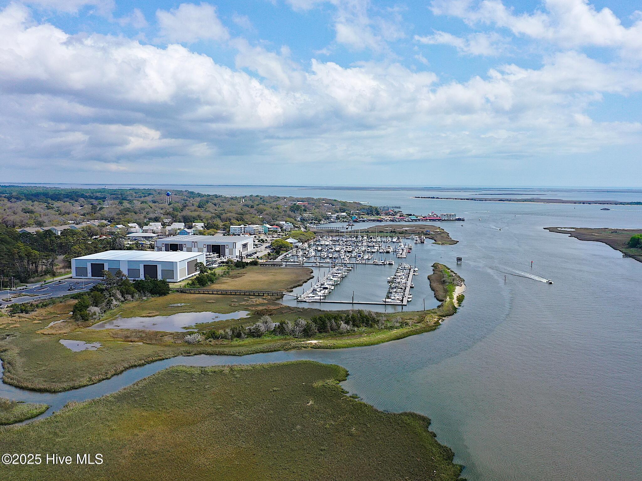 100504796 | Photo 72