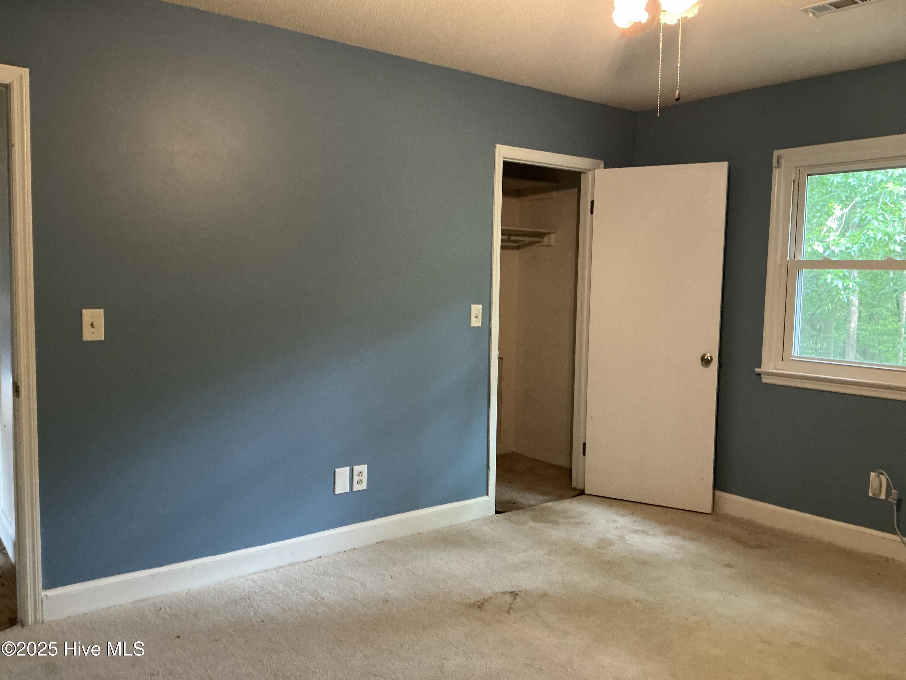 128 Robinhood Drive, Jacksonville, NC 28546 – photo 21: IMG_0944