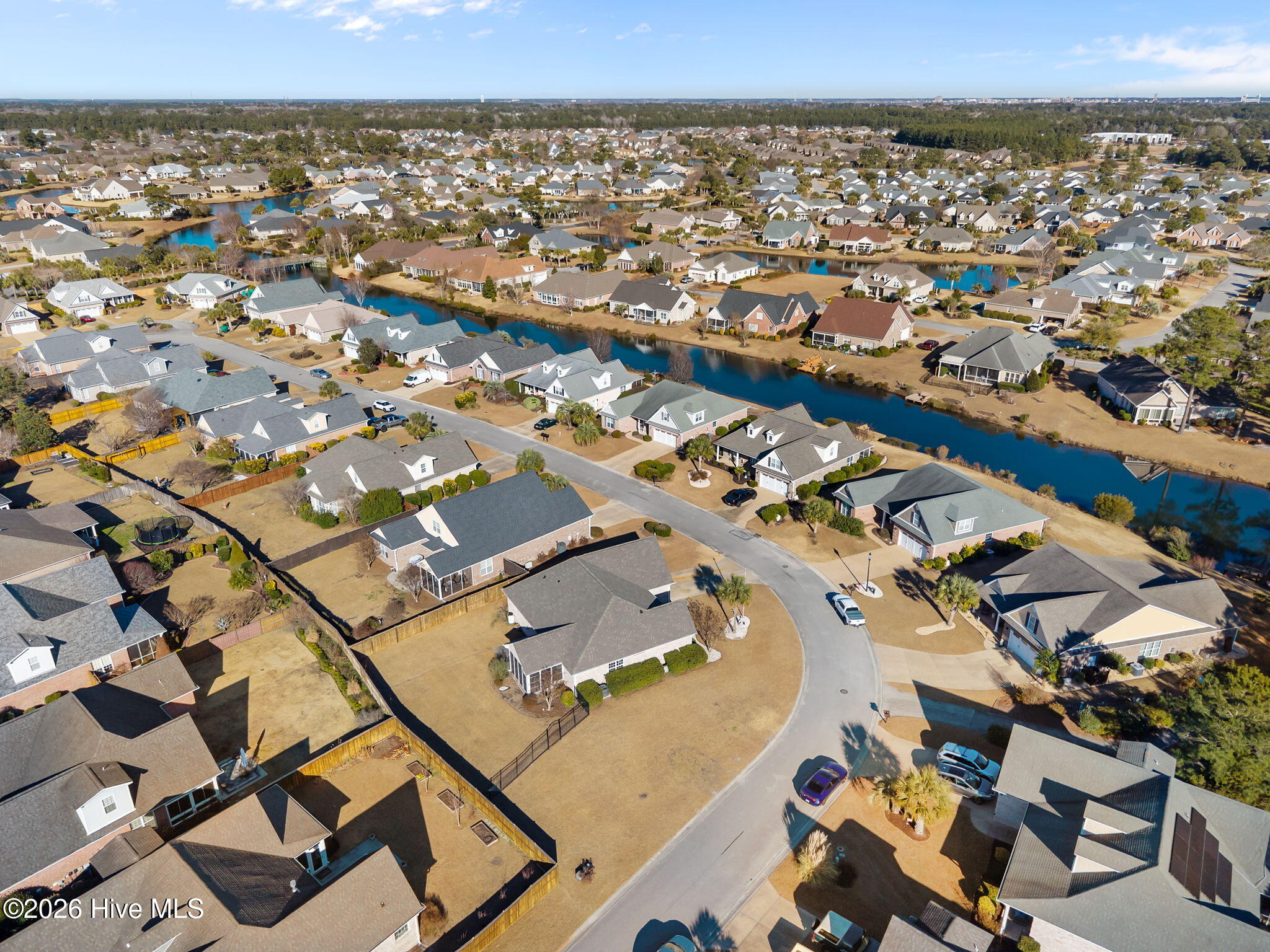 100542717 | Photo 50