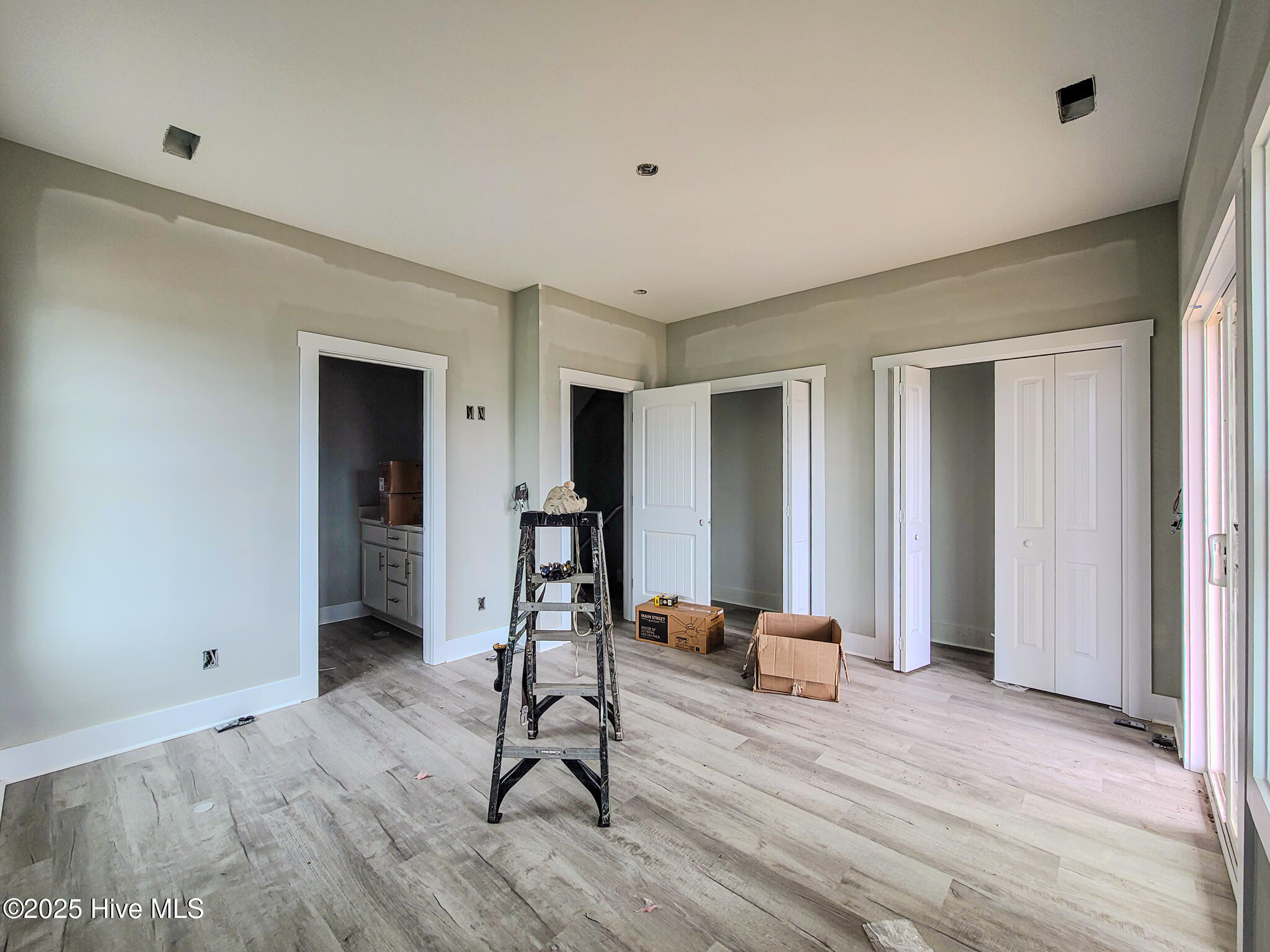 100500592 | Photo 22