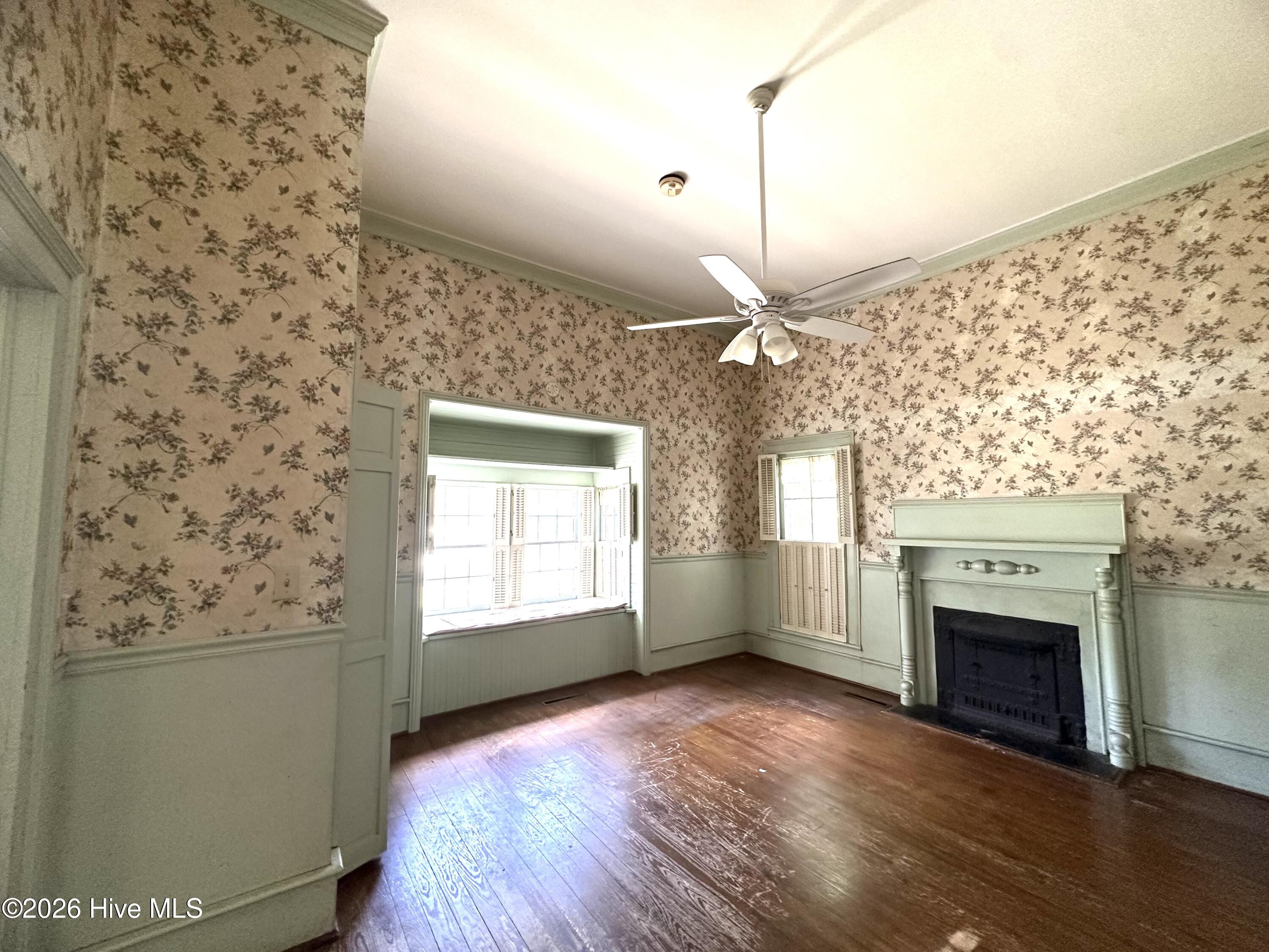 130 E Main Street, Rose Hill, NC 28458 – photo 8: IMG_5423