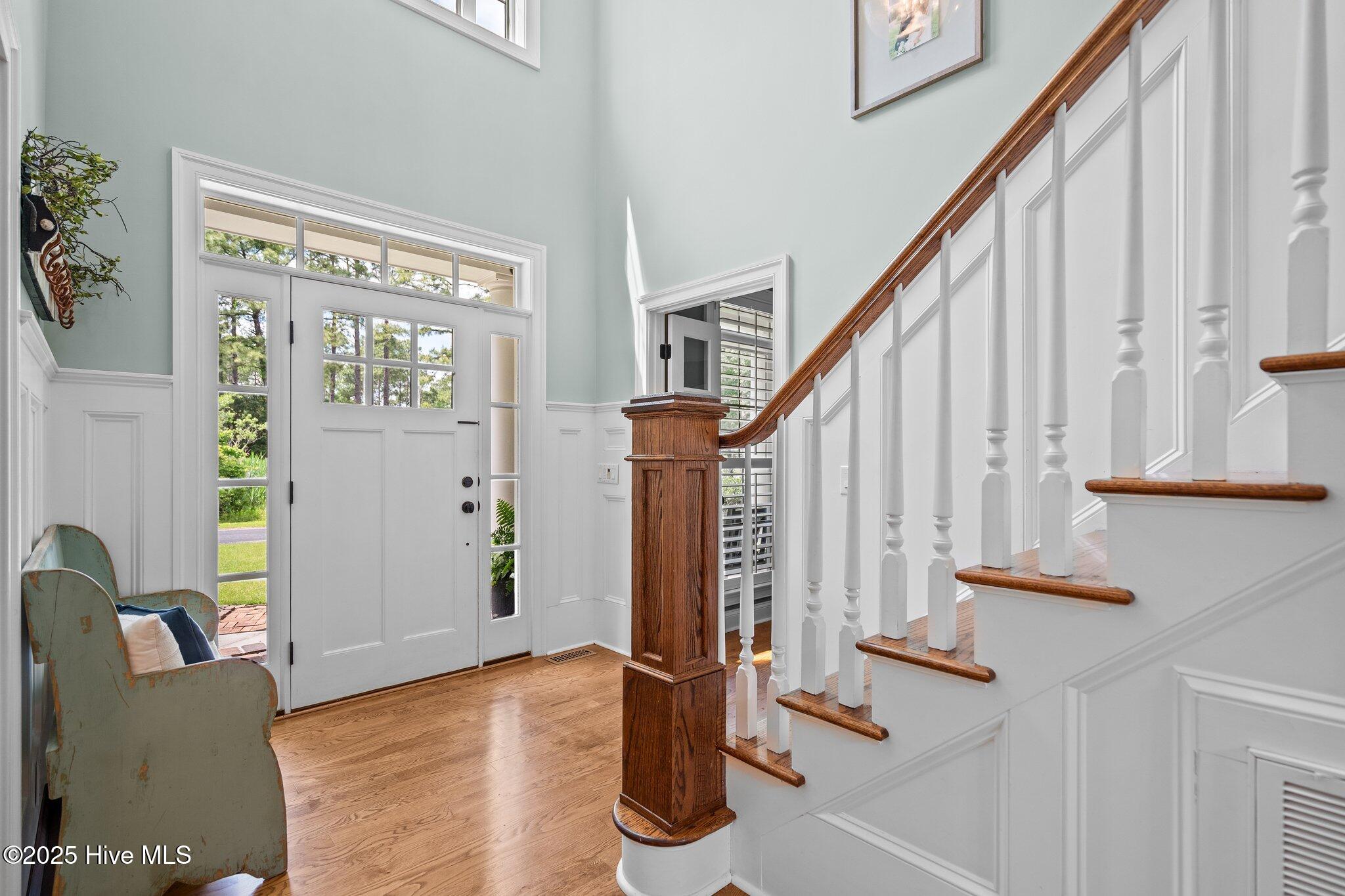 100565962 | Photo 19