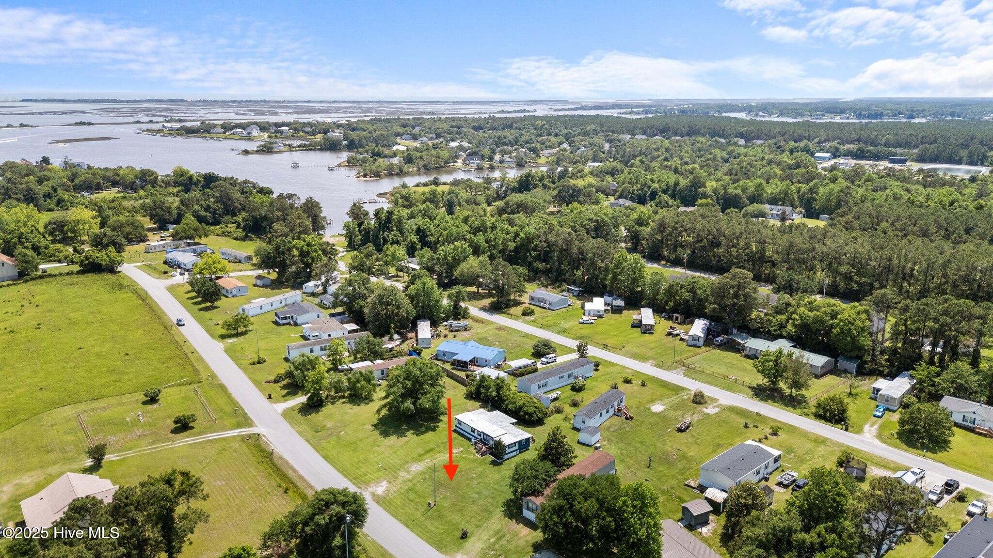Homes for sale in Swansboro, NC | 1136 &1132 Glancy Rd, Swansboro, NC 28584 | MLS# 100459470