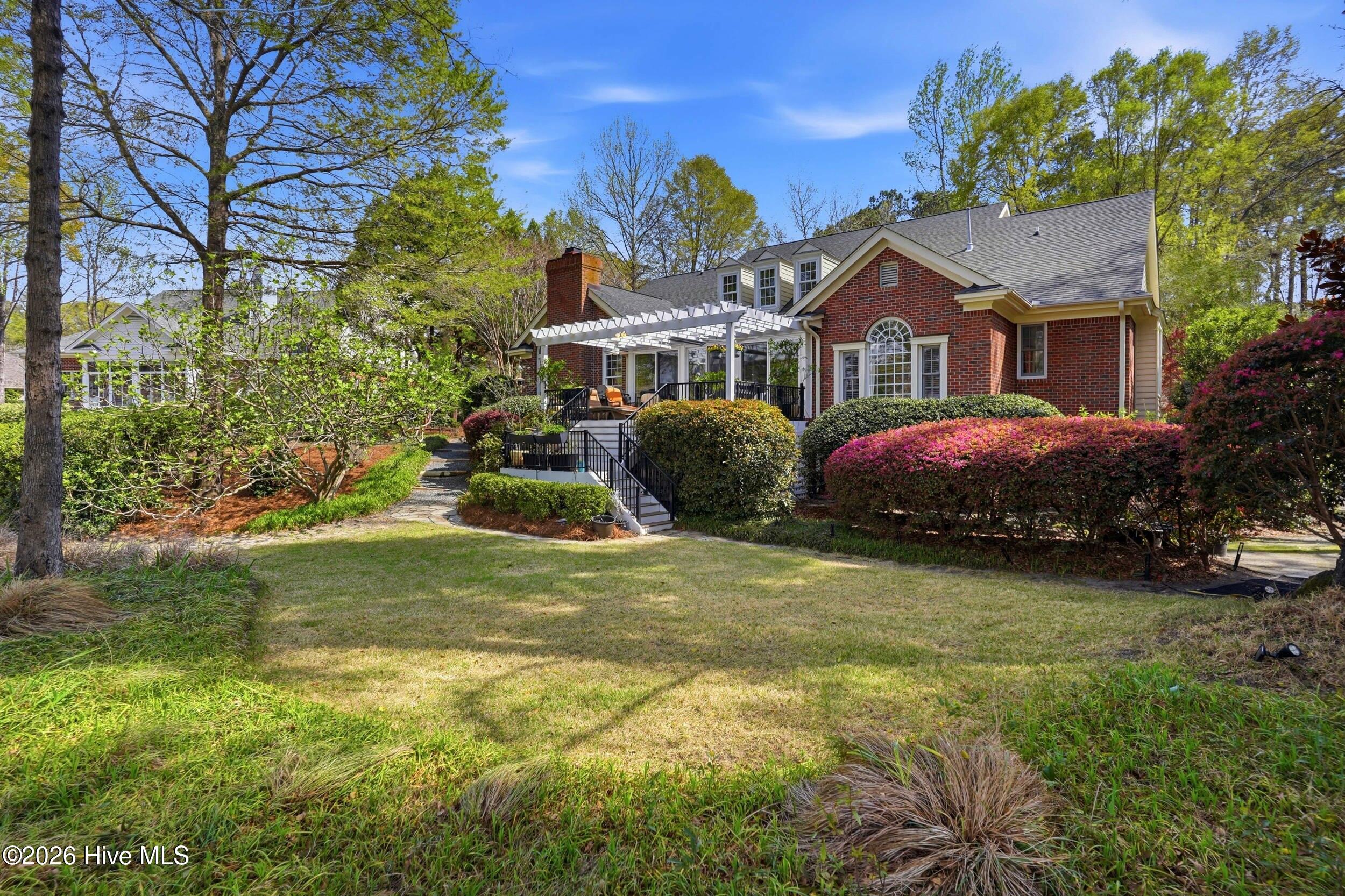 100563171 | Photo 38