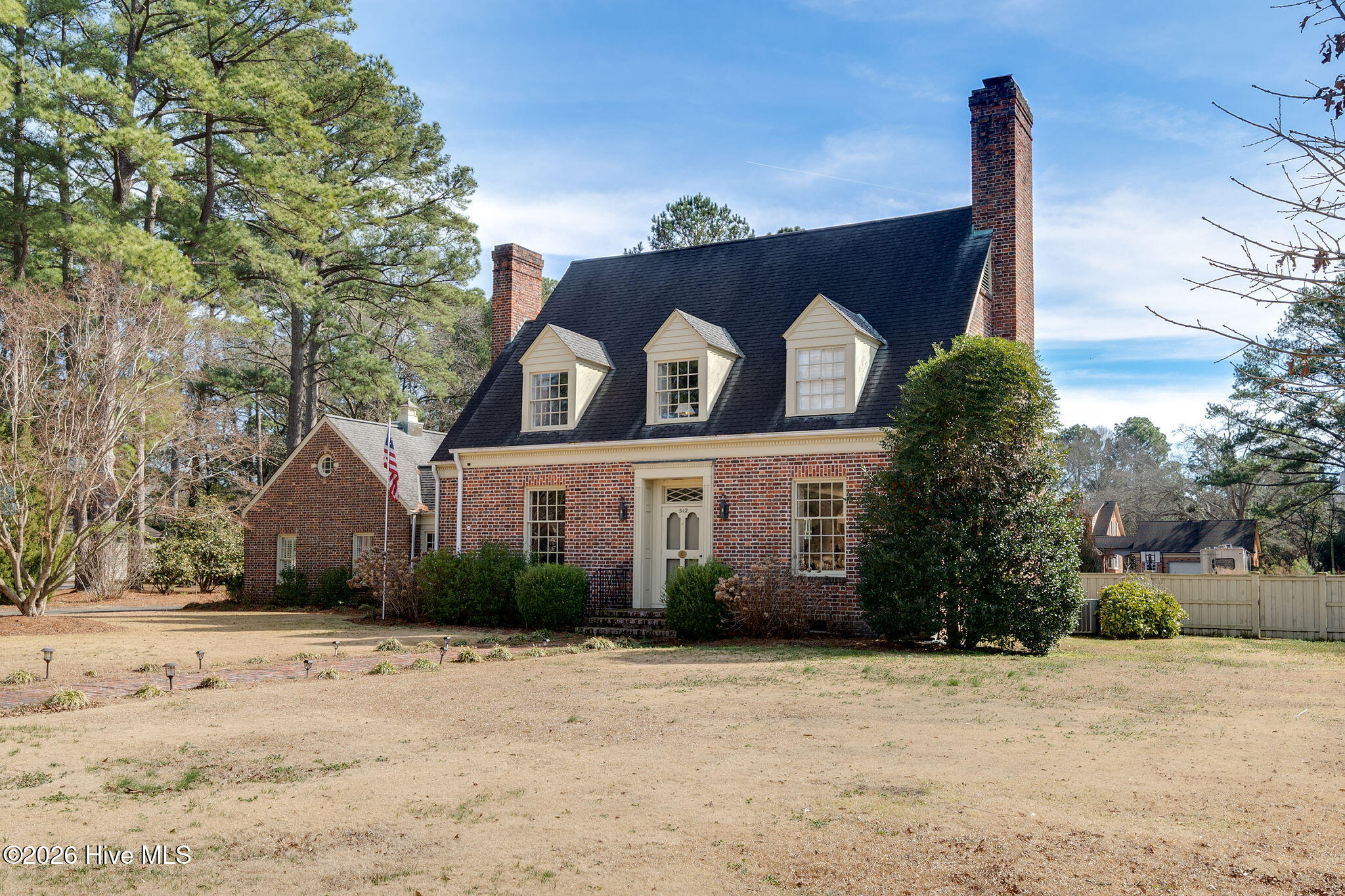 512 E Hill Street, Warsaw, NC 28398 – photo 3: 512hillst-002