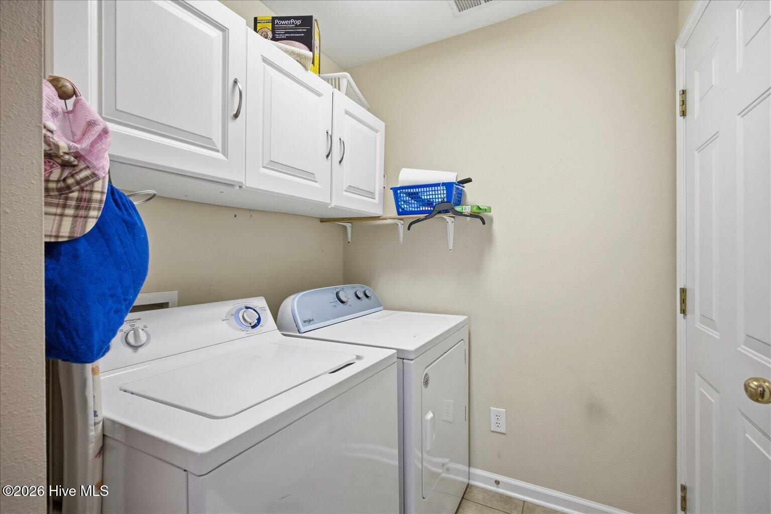 100560390 | Photo 26