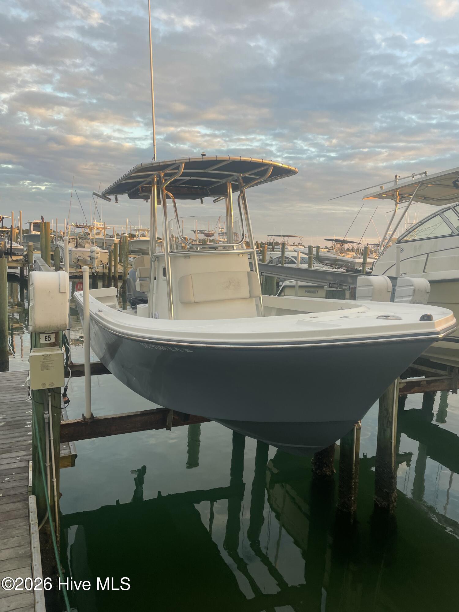 100 Olde Towne Yacht Club Drive E05,Beaufort