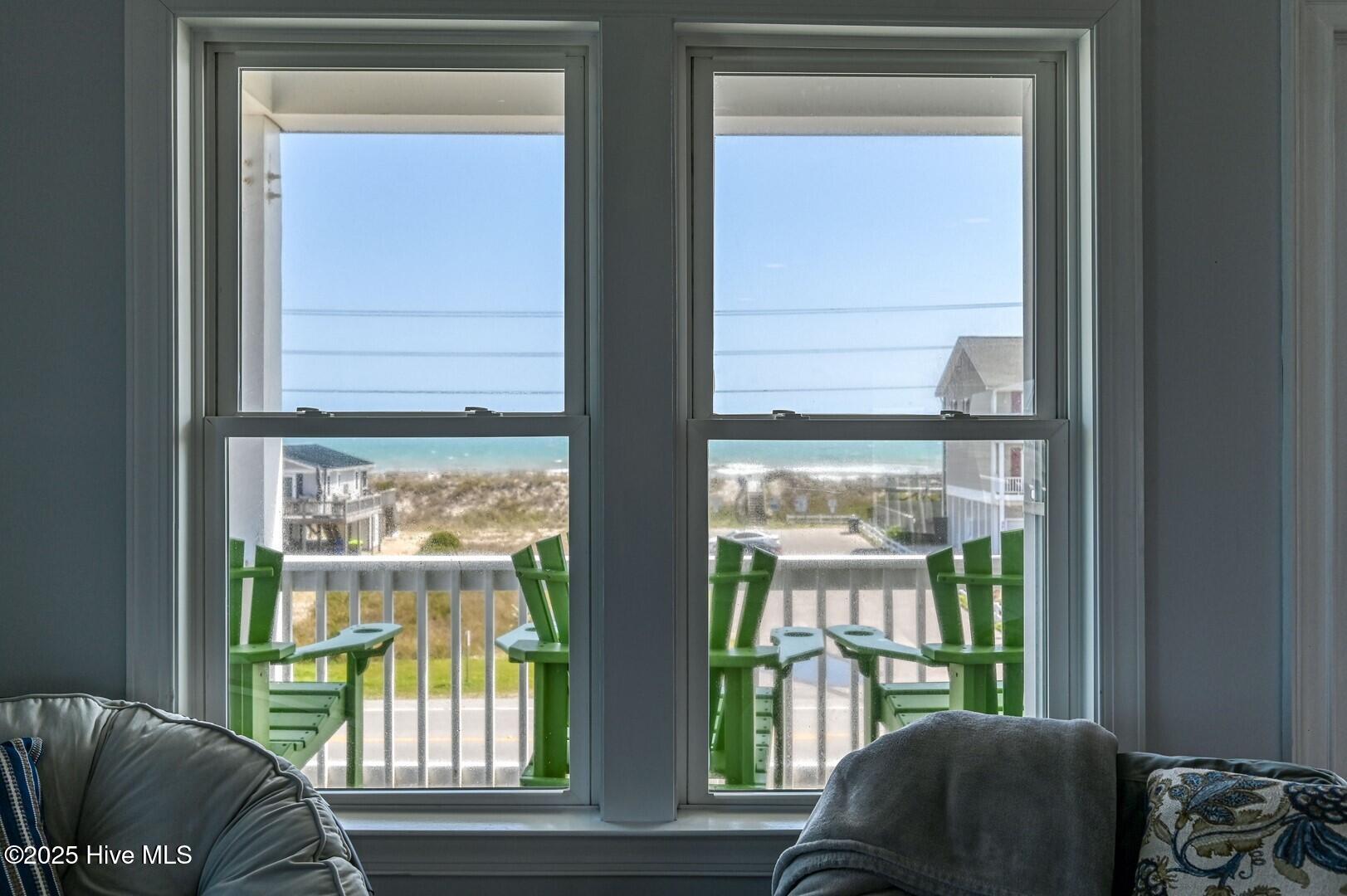 100496177 | Photo 34