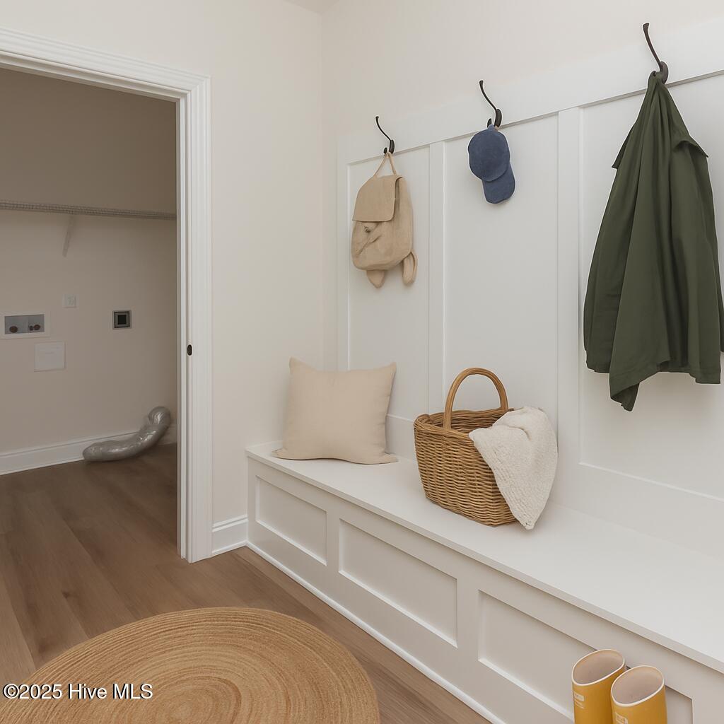 100539102 | Photo 18