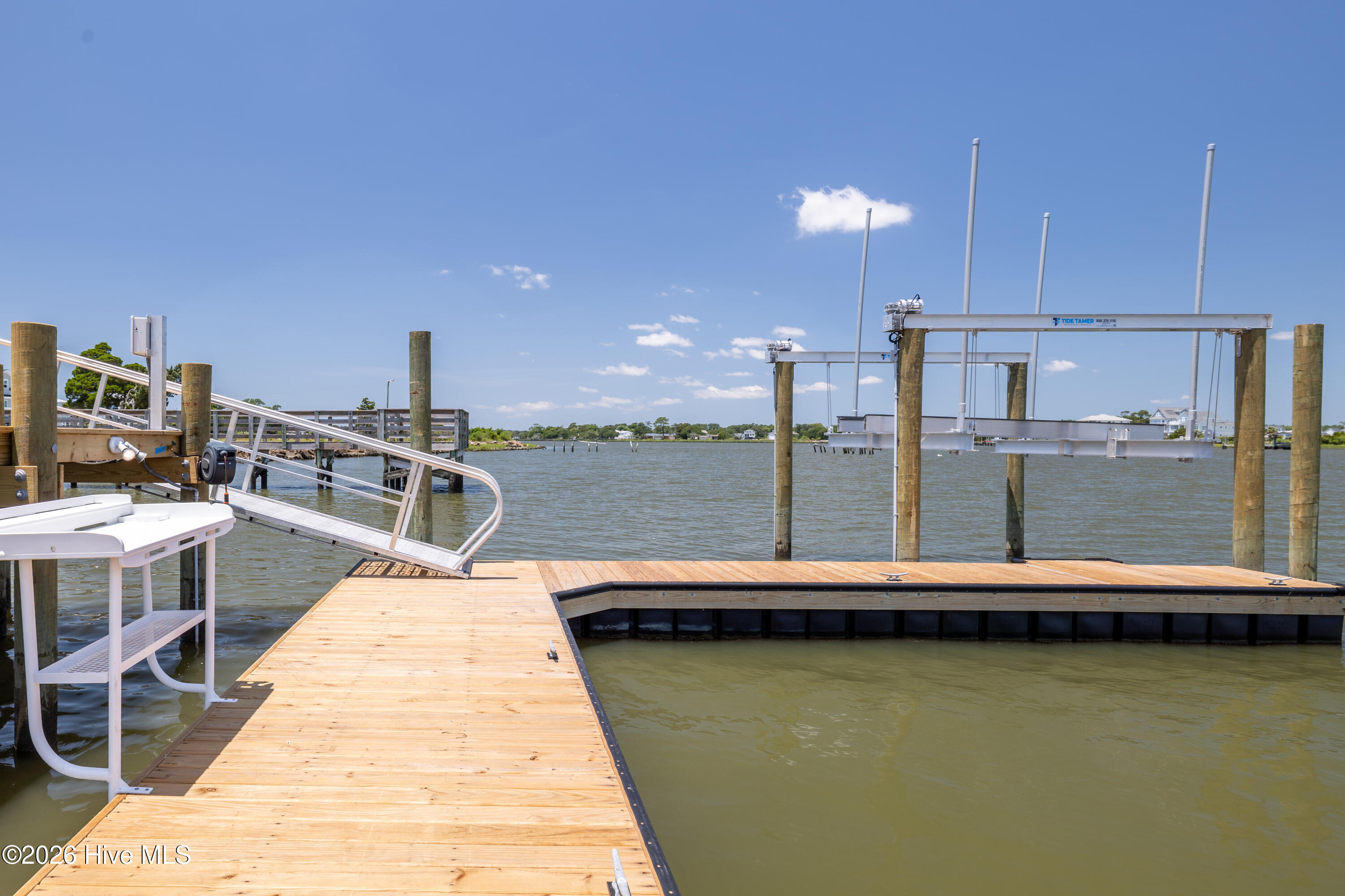 514 N 11th Street B,Morehead City