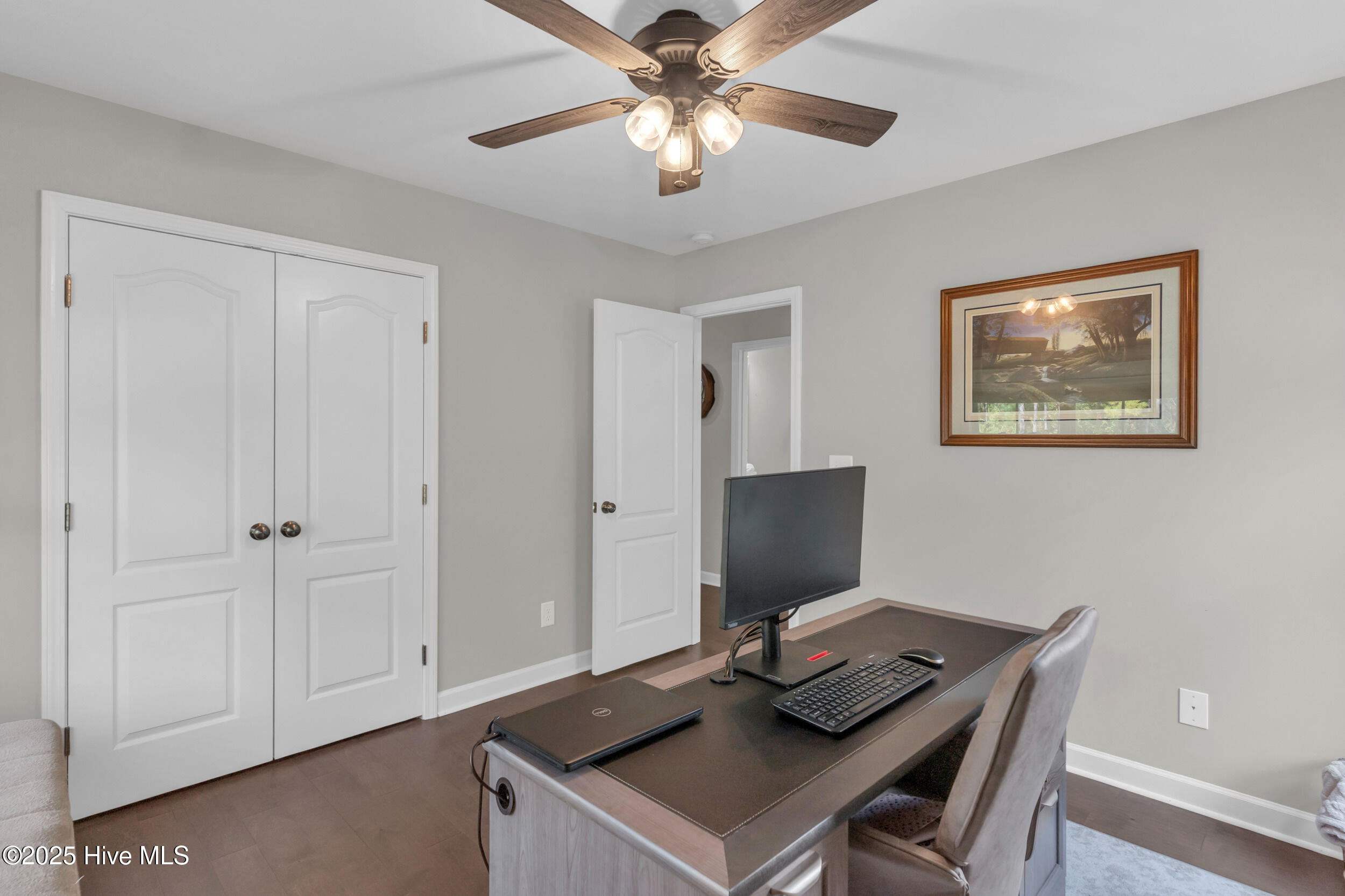 100539795 | Photo 28