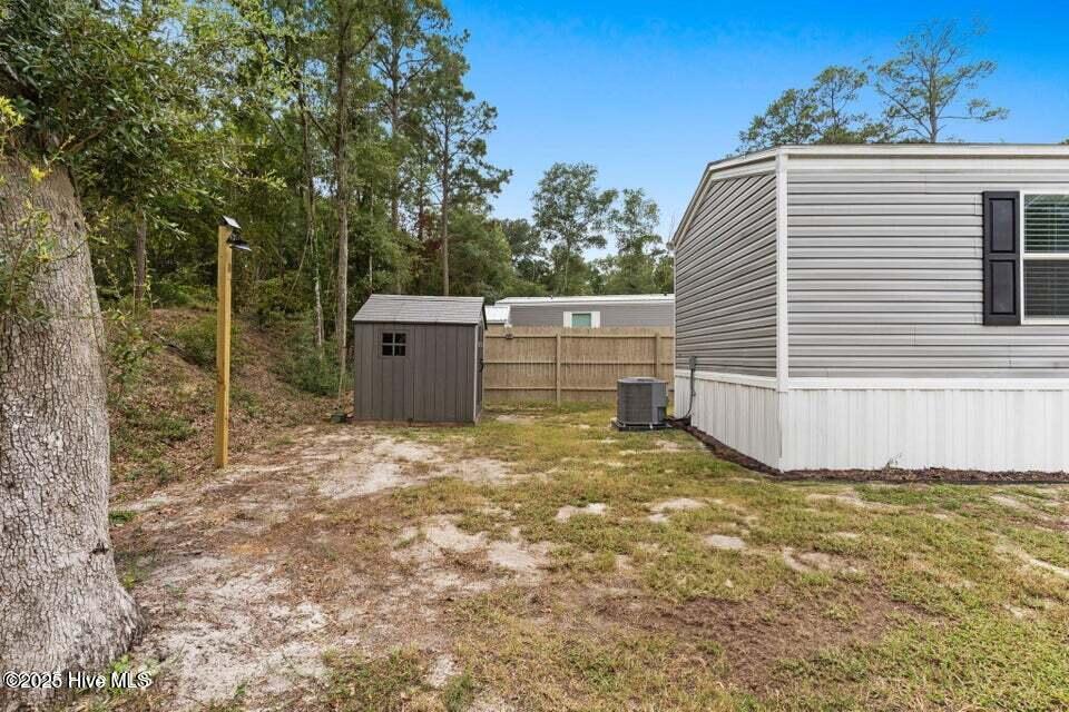 100544319 | Photo 11