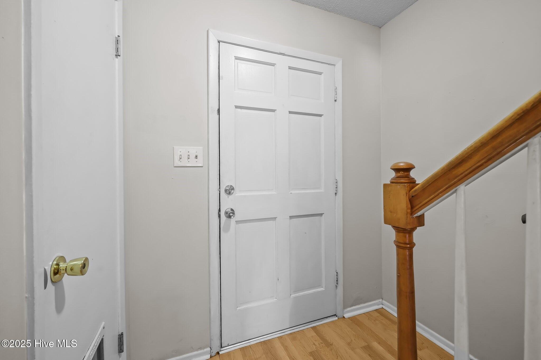 139 King George Court, Jacksonville, NC 28546 – photo 5: 5-web-or-mls-139 King George Court 003