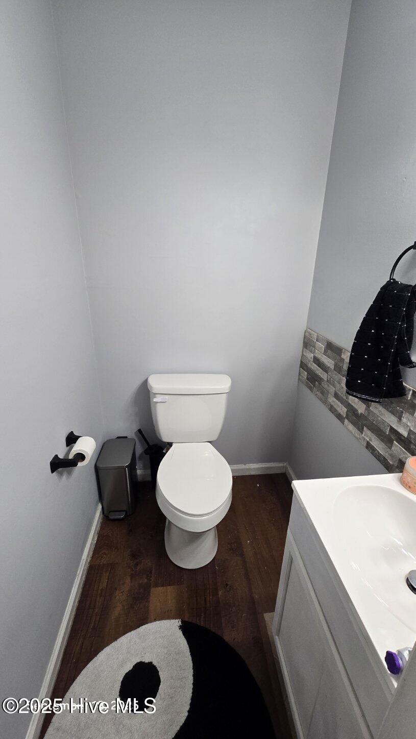 100533606 | Photo 14