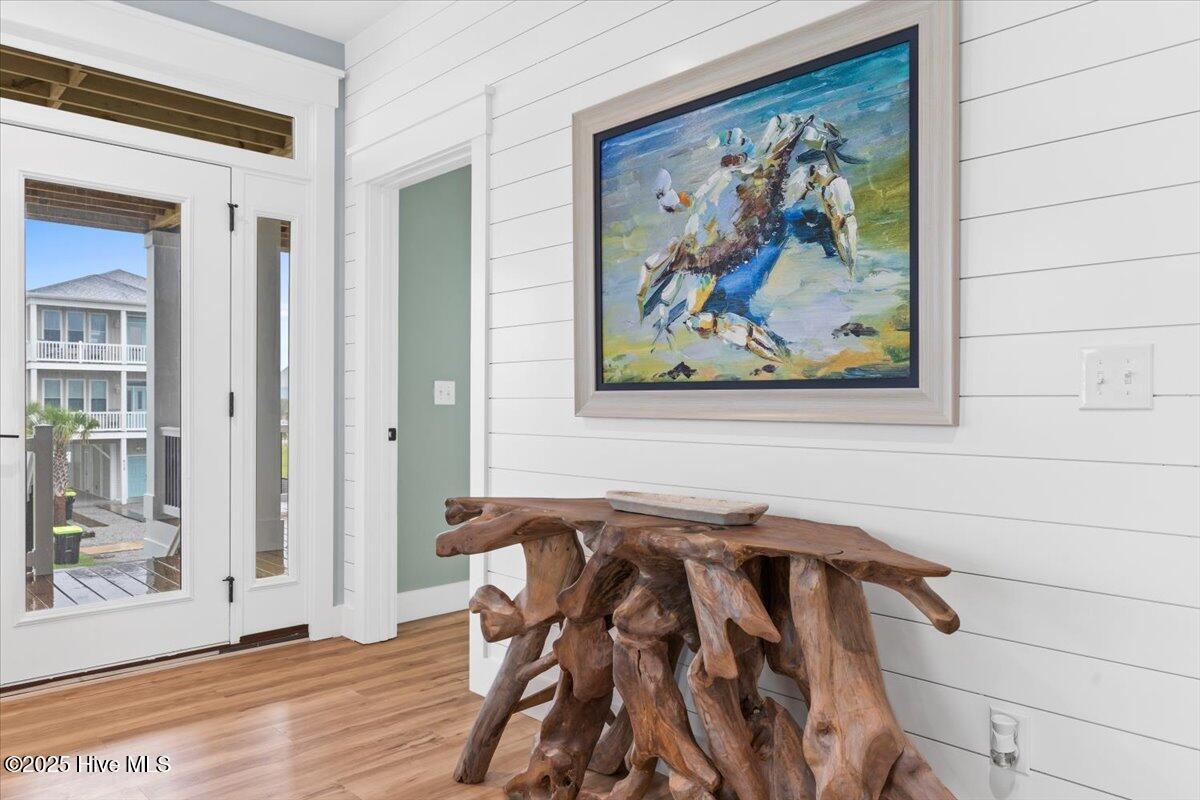 100526608 | Photo 52