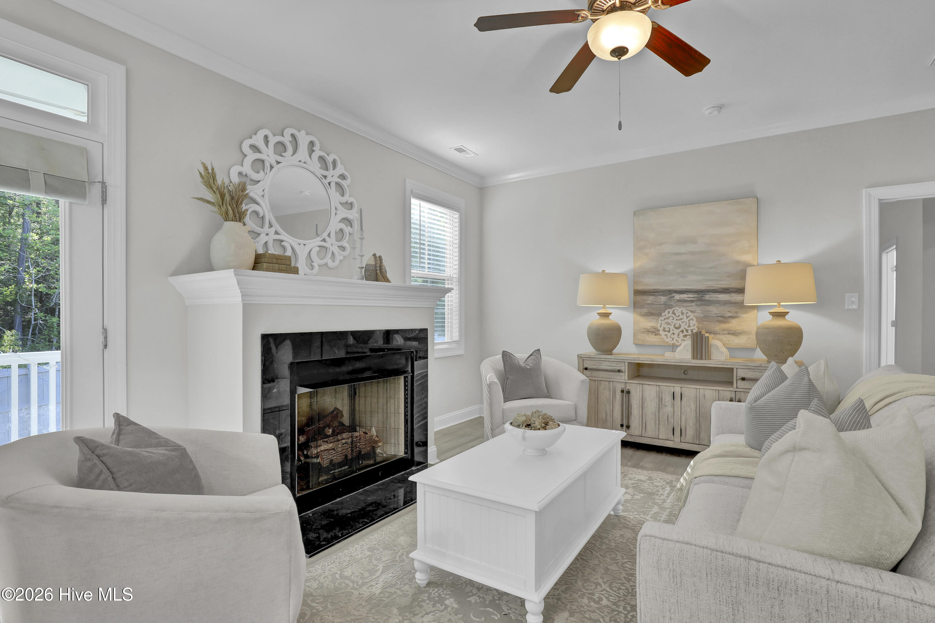 100569069 | Photo 15