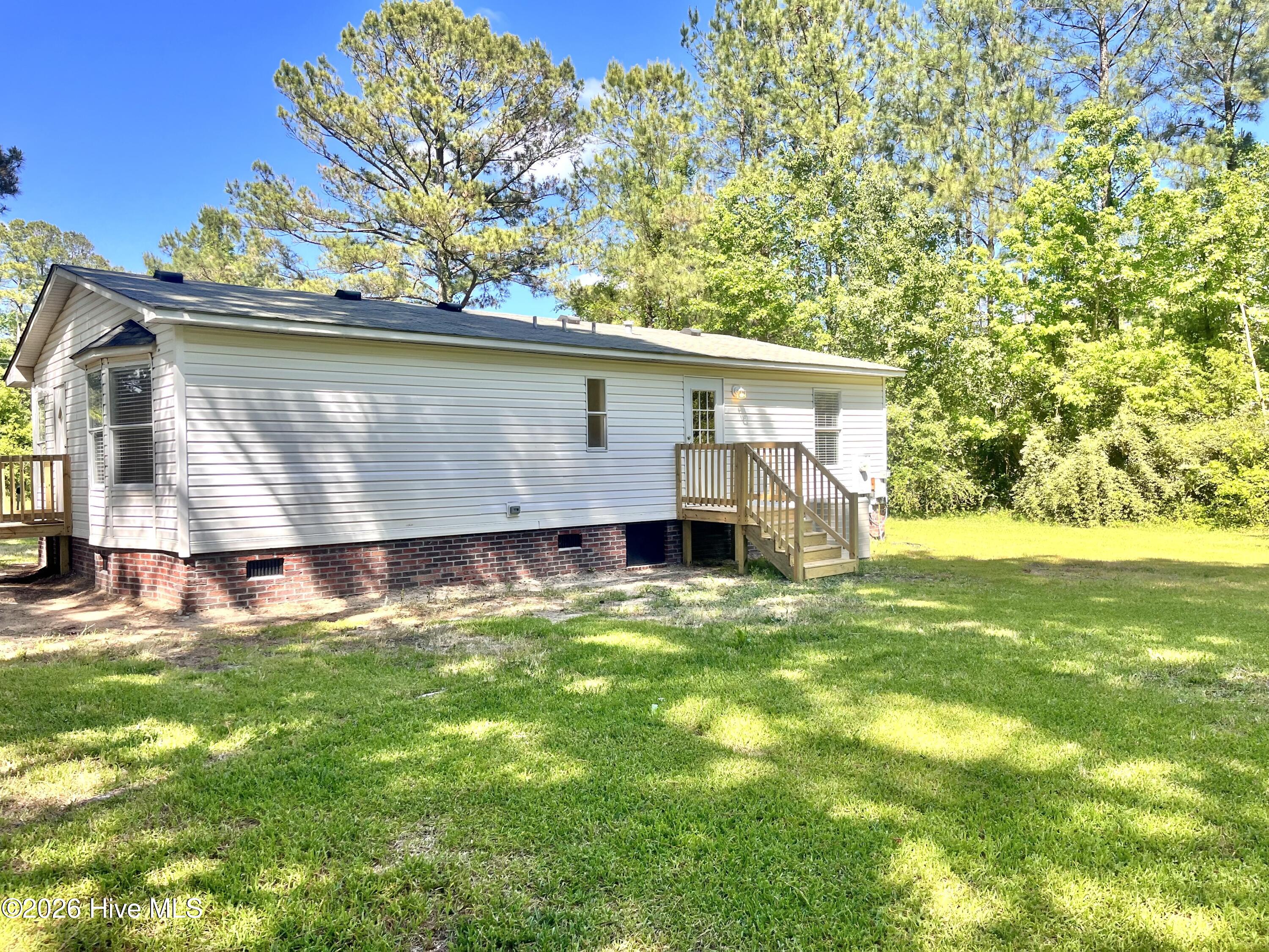 100570125 | Photo 20