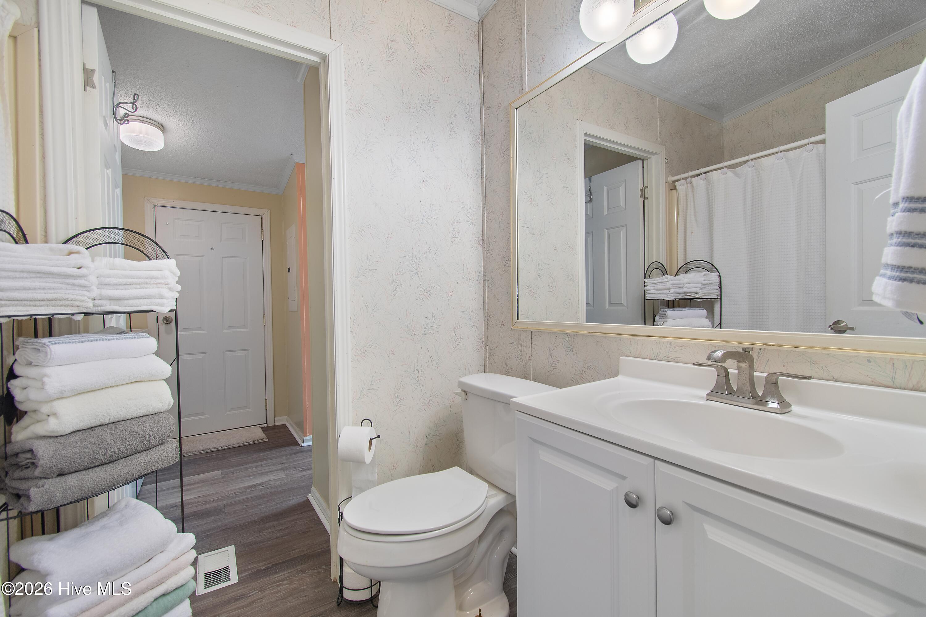 100589692 | Photo 19